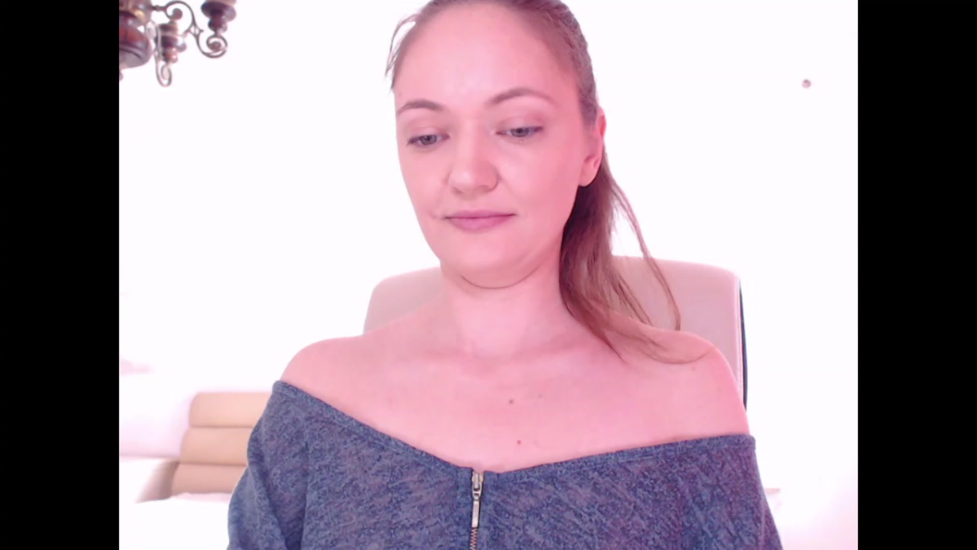 Gallery image thumbnail from AddictiveLara's myfreecams stream on, 11/24/2023, 11:31 image 16 of 20