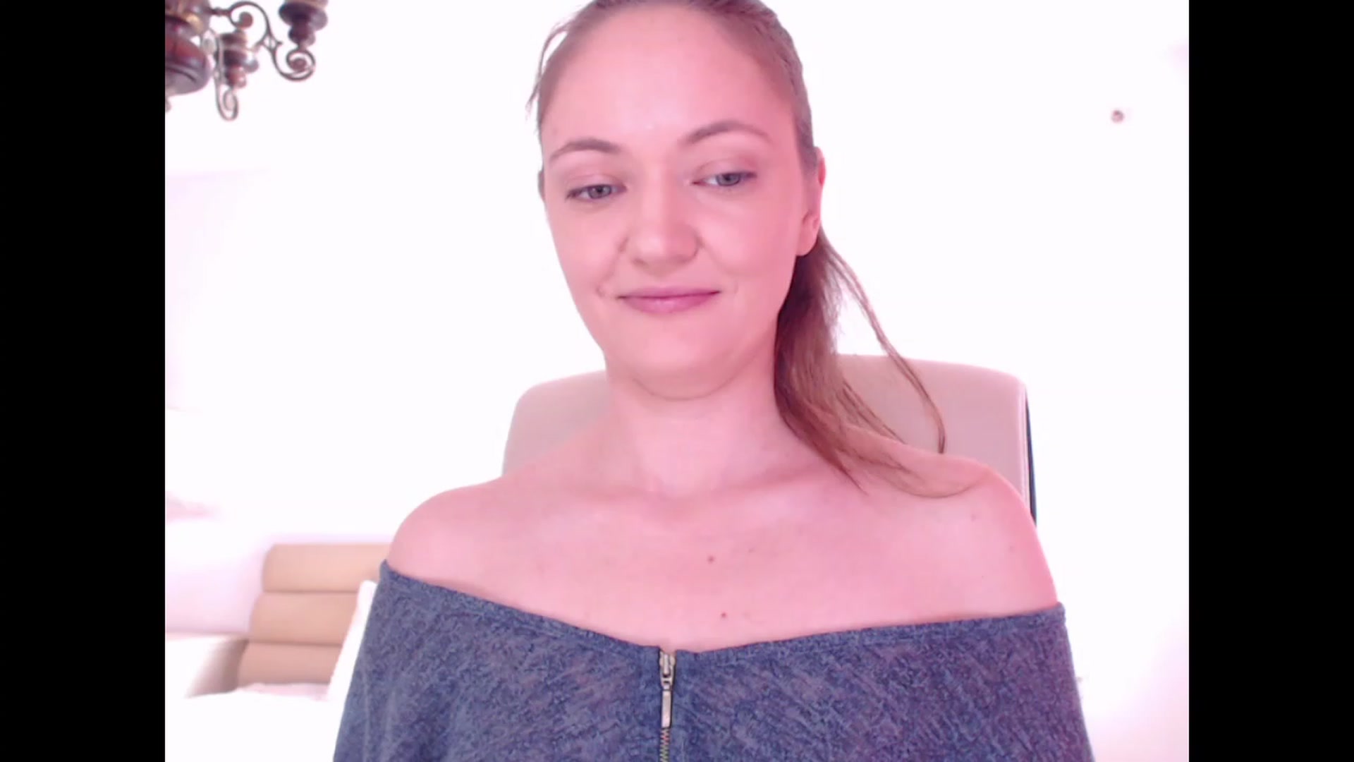Gallery image thumbnail from AddictiveLara's myfreecams stream on, 11/24/2023, 11:31 image 17 of 20