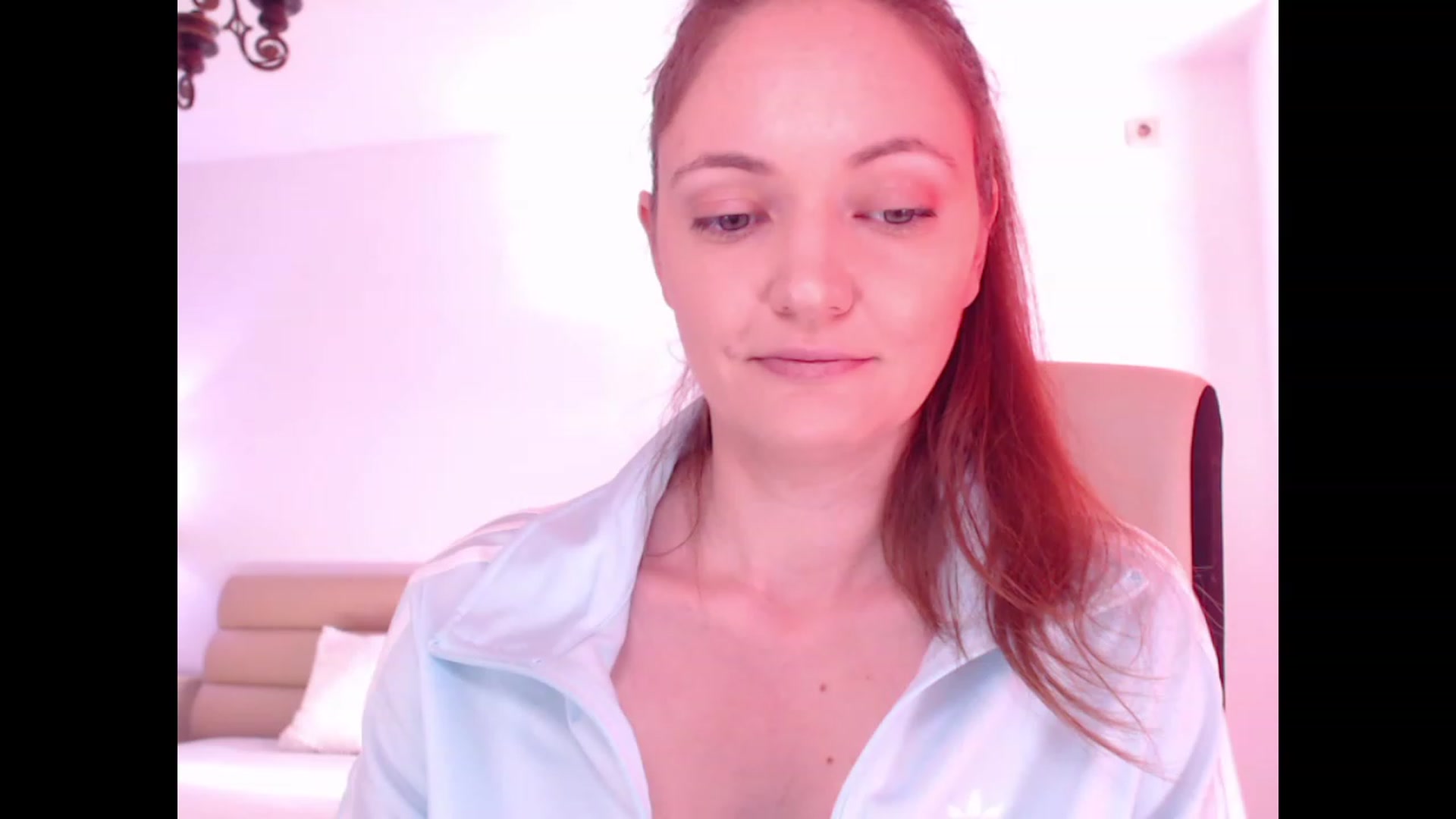 Gallery image thumbnail from AddictiveLara's myfreecams stream on, 12/21/2023, 11:25 image 19 of 20