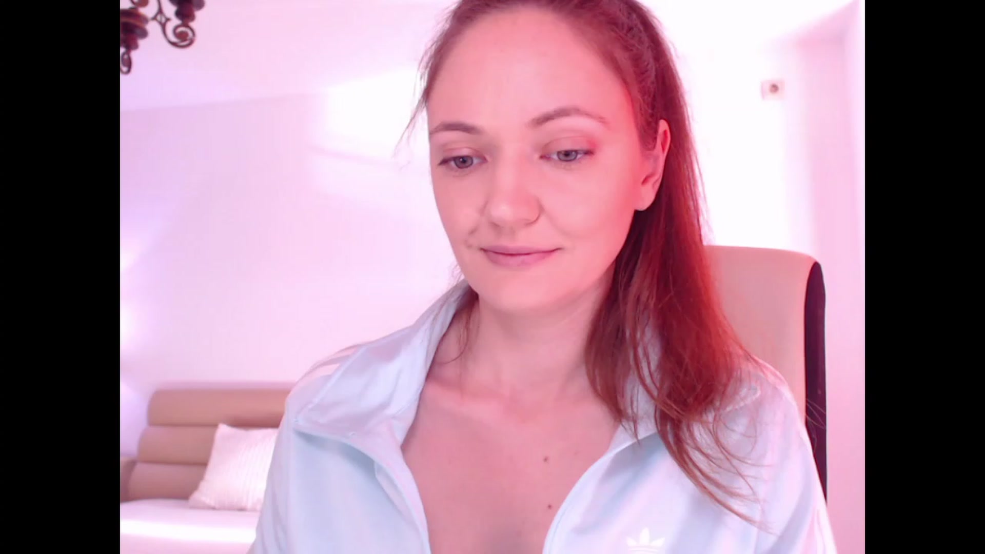Gallery image thumbnail from AddictiveLara's myfreecams stream on, 12/21/2023, 11:25 image 15 of 20