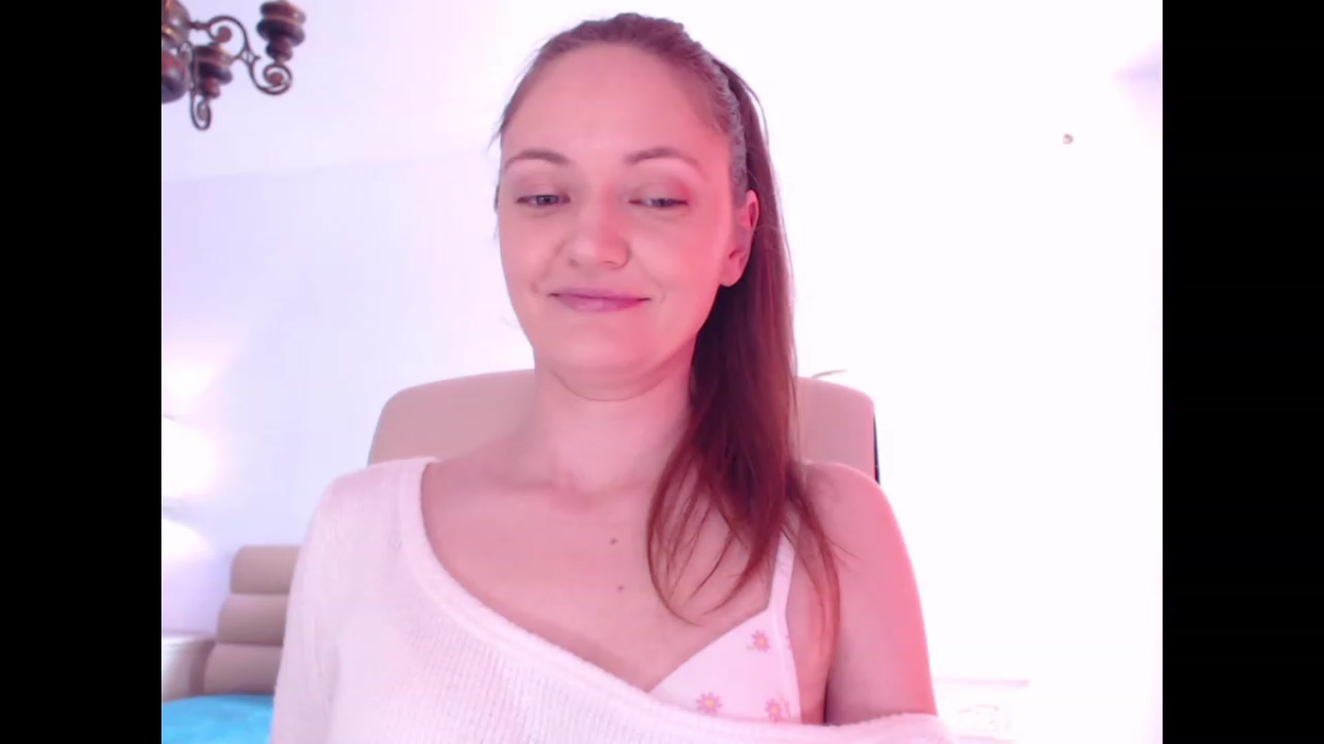 Gallery image thumbnail from AddictiveLara's myfreecams stream on, 02/08/2024, 11:17 image 12 of 20
