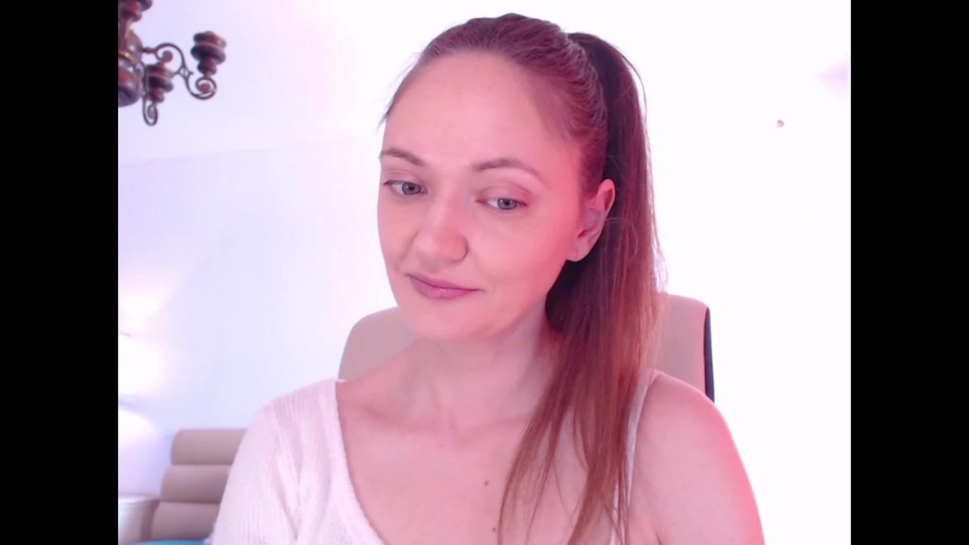Gallery image thumbnail from AddictiveLara's myfreecams stream on, 02/08/2024, 11:17 image 18 of 20