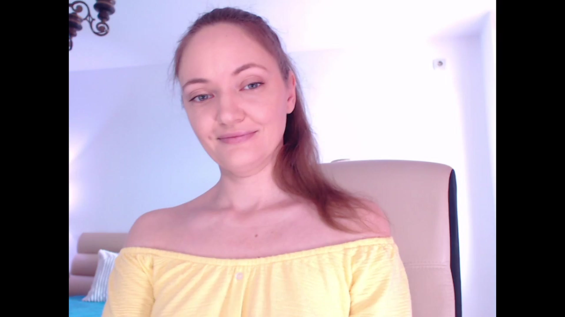 Gallery image thumbnail from AddictiveLara's myfreecams stream on, 04/02/2024, 08:40 image 3 of 20
