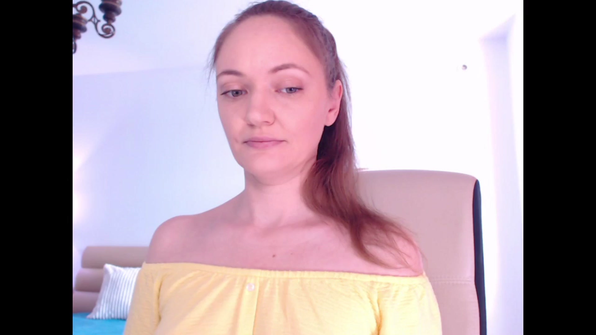 Gallery image thumbnail from AddictiveLara's myfreecams stream on, 04/02/2024, 08:40 image 8 of 20