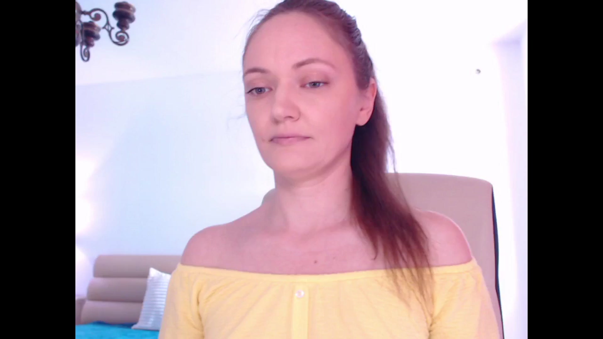 Gallery image thumbnail from AddictiveLara's myfreecams stream on, 04/25/2024, 10:31 image 17 of 20