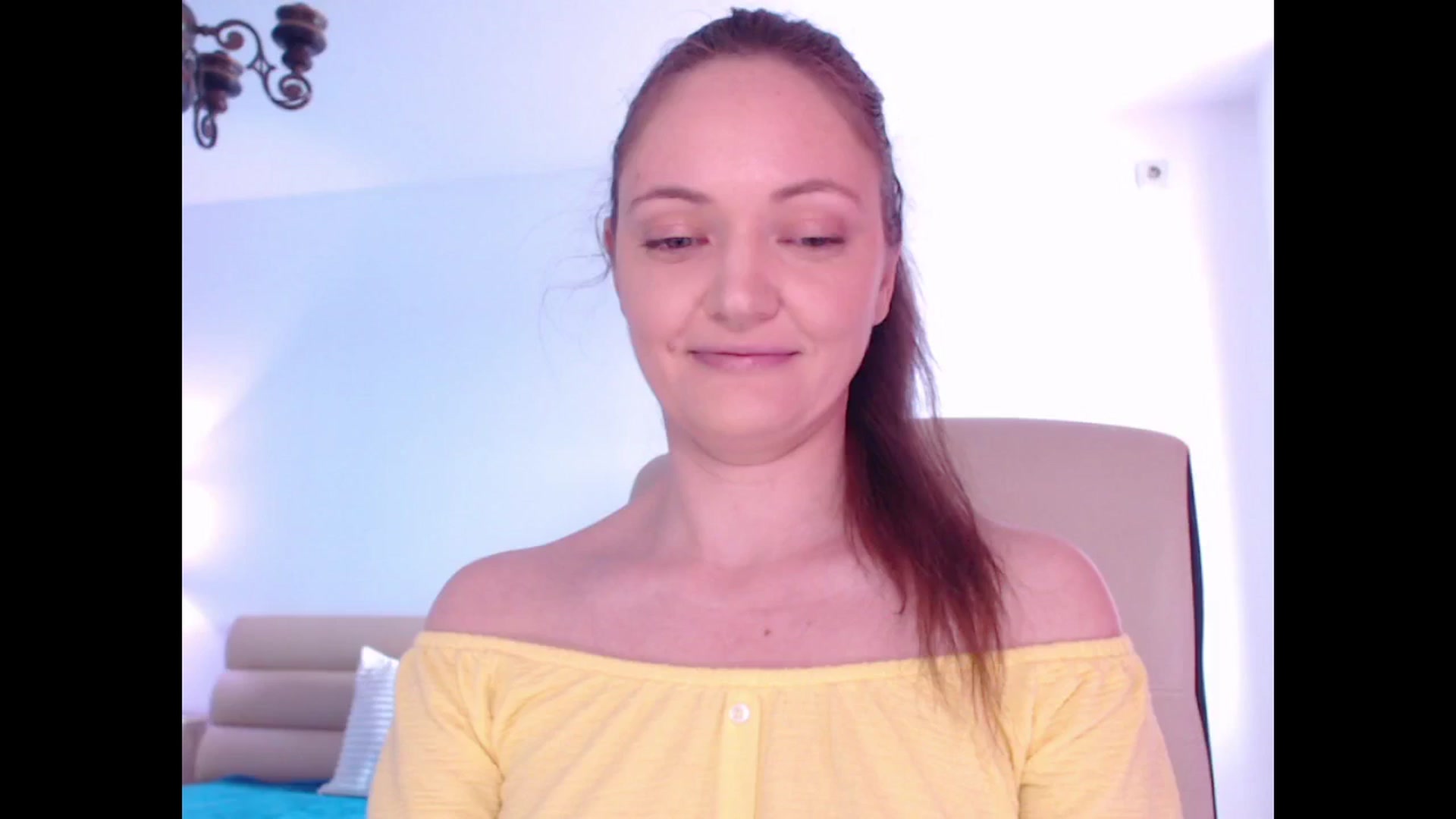 Gallery image thumbnail from AddictiveLara's myfreecams stream on, 04/25/2024, 10:31 image 16 of 20