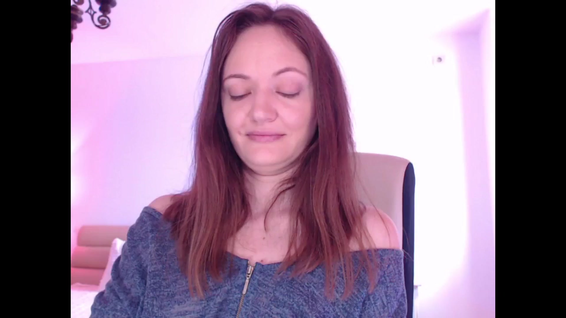 Gallery image thumbnail from AddictiveLara's myfreecams stream on, 05/20/2024, 09:28 image 6 of 20
