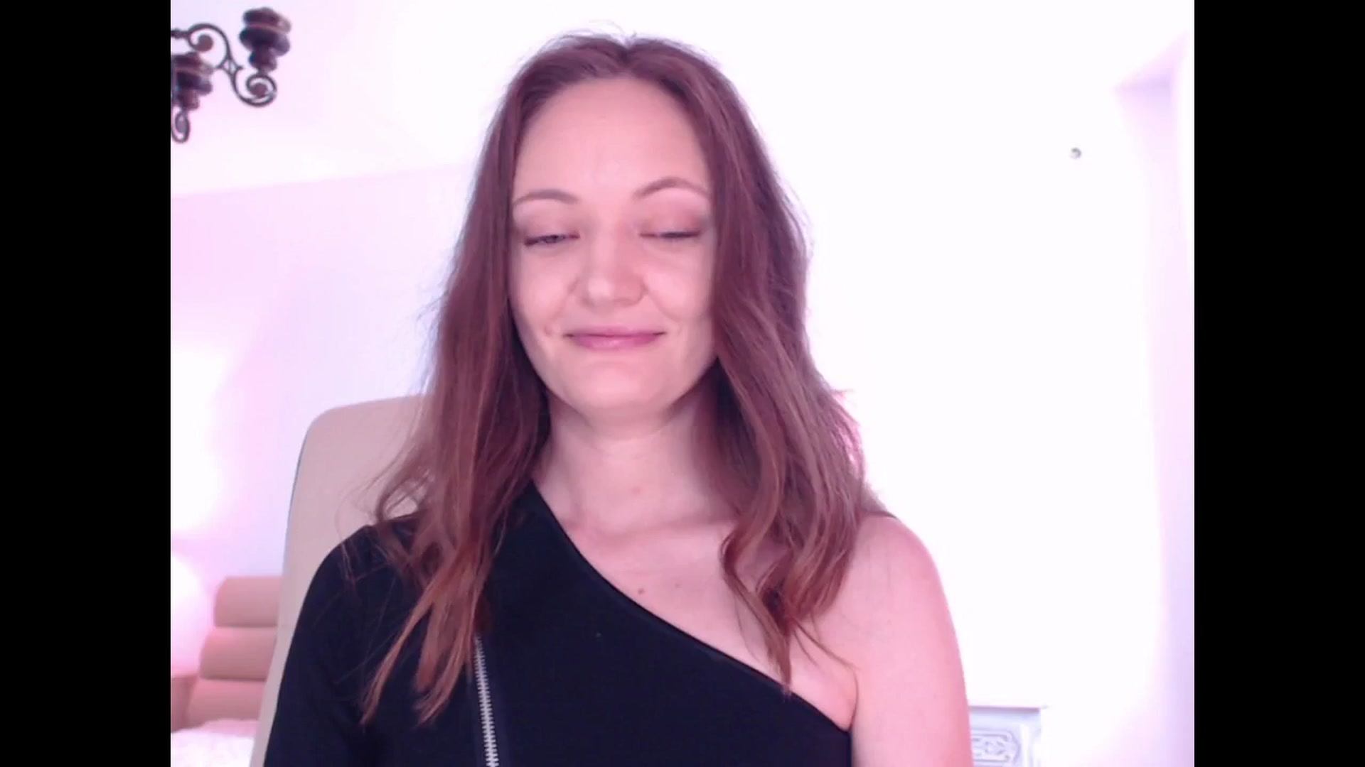 Gallery image thumbnail from AddictiveLara's myfreecams stream on, 05/26/2024, 10:25 image 11 of 20