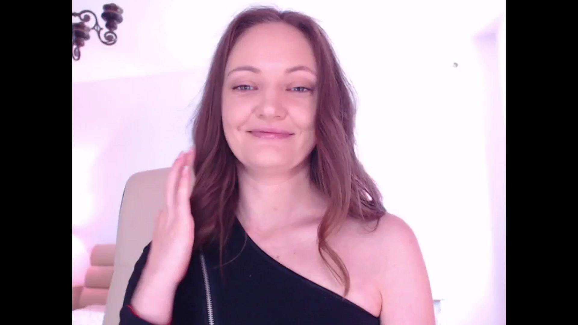 Gallery image thumbnail from AddictiveLara's myfreecams stream on, 05/26/2024, 10:25 image 12 of 20