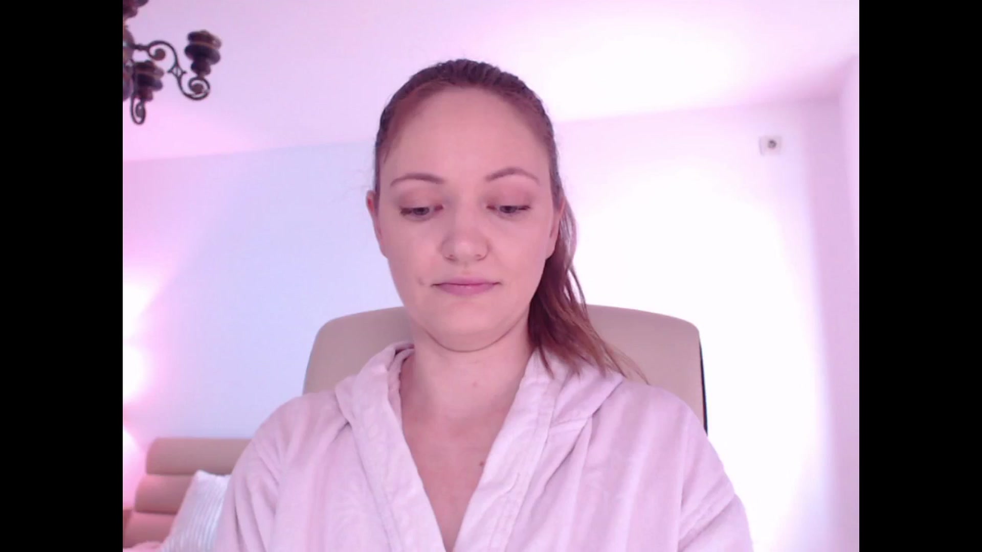 Gallery image thumbnail from AddictiveLara's myfreecams stream on, 05/28/2024, 08:50 image 15 of 20
