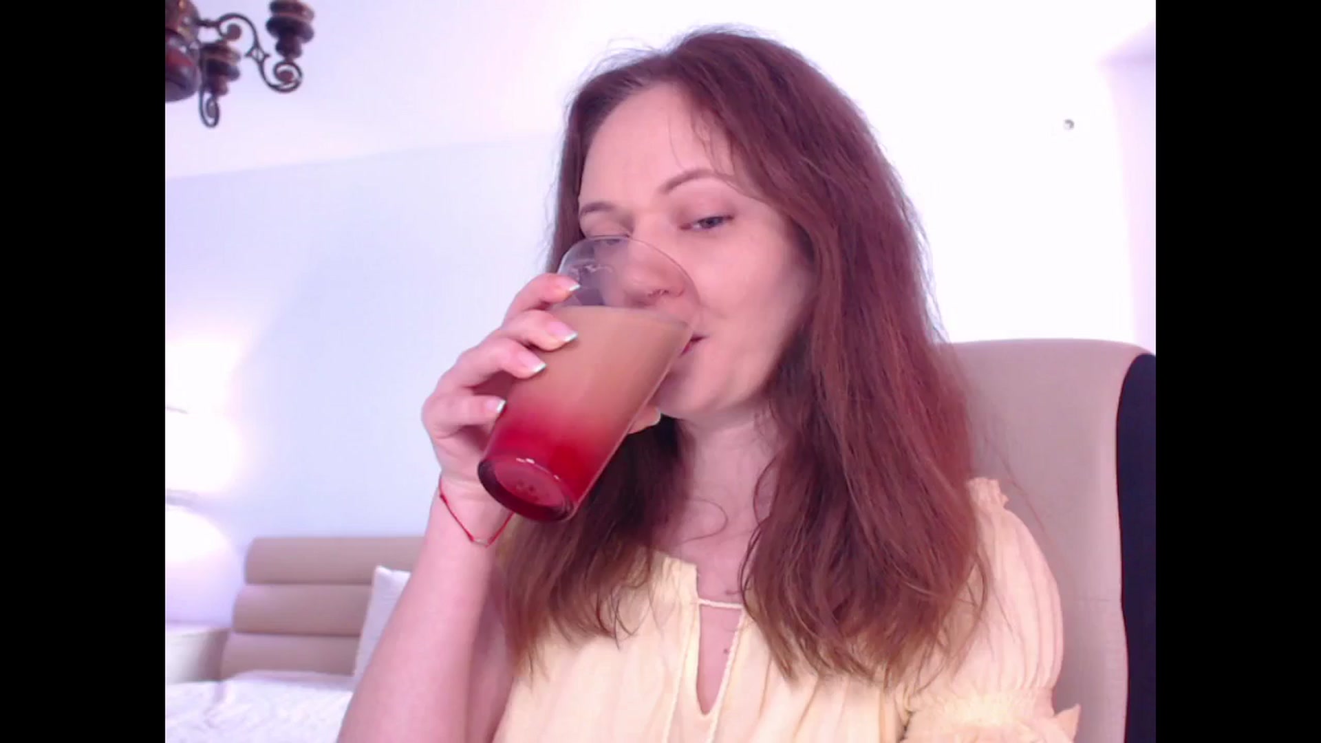 Gallery image thumbnail from AddictiveLara's myfreecams stream on, 06/10/2024, 10:02 image 11 of 20