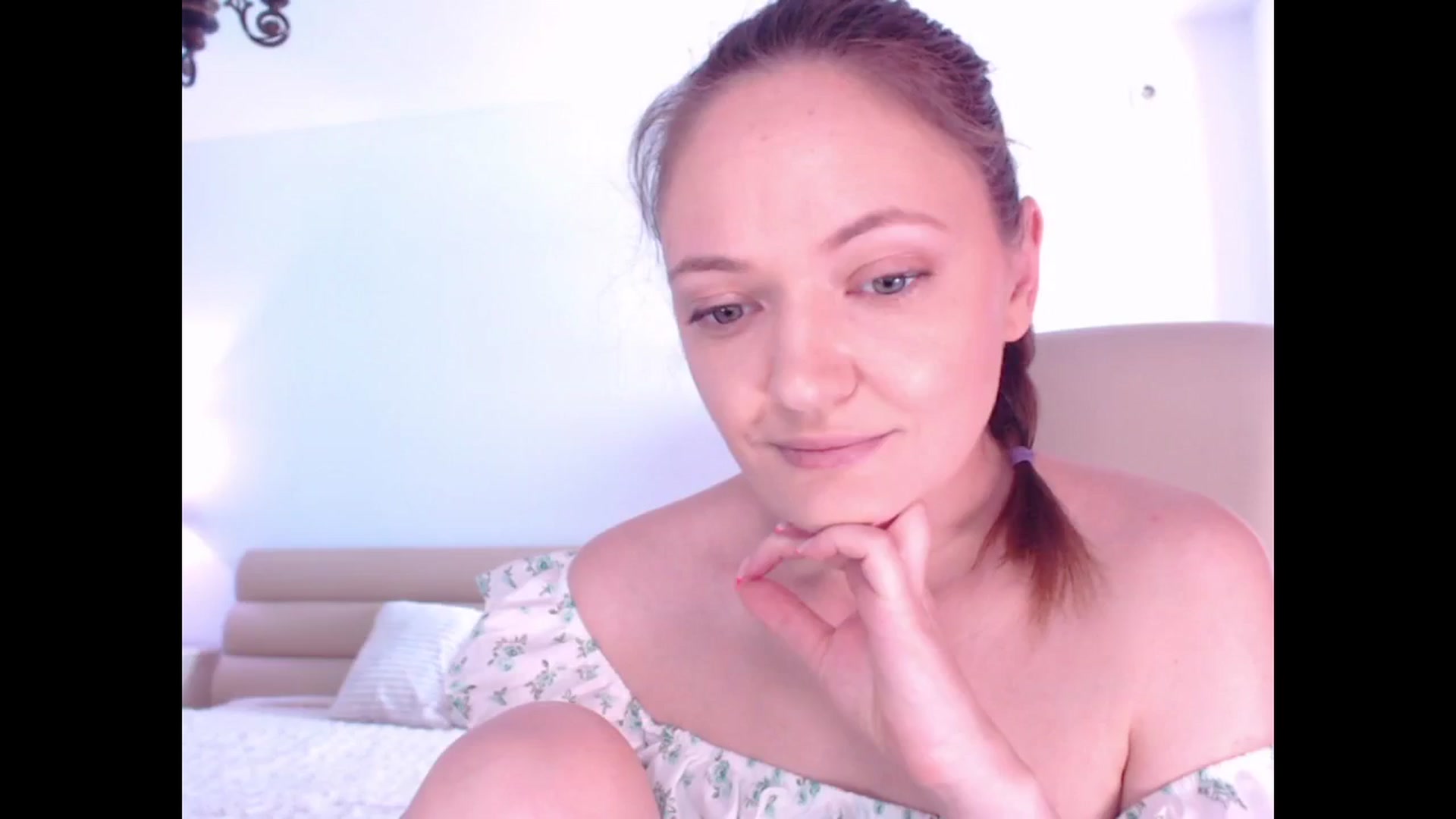 Gallery image thumbnail from AddictiveLara's myfreecams stream on, 06/22/2024, 10:18 image 11 of 20