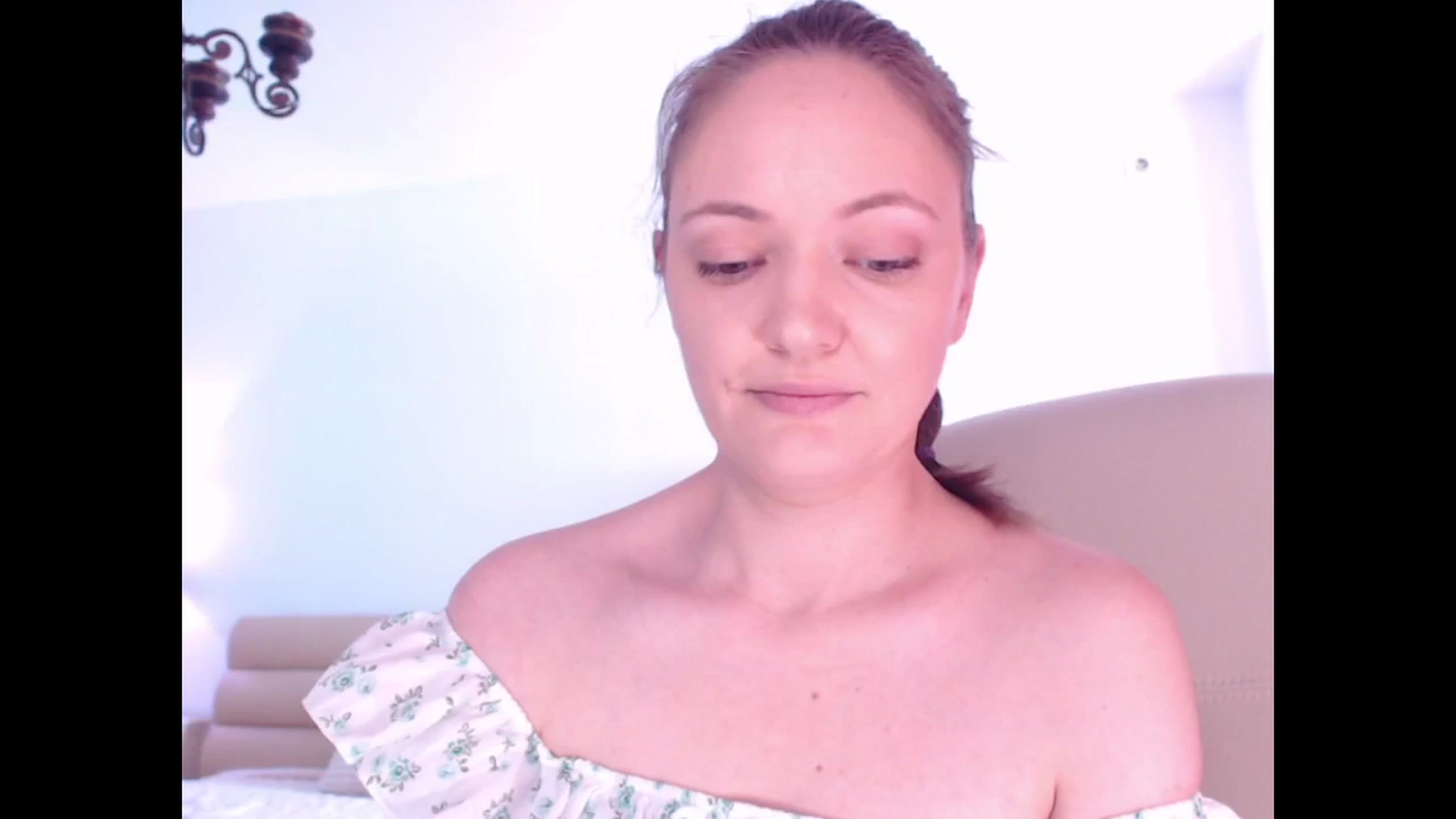 Gallery image thumbnail from AddictiveLara's myfreecams stream on, 06/22/2024, 10:18 image 18 of 20