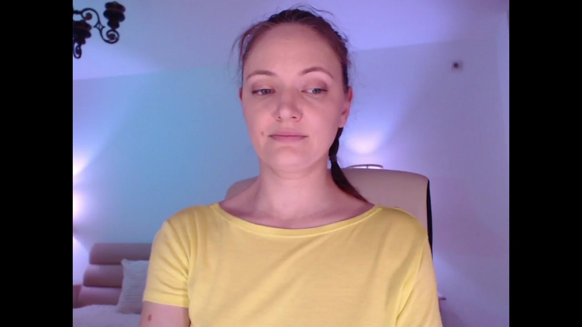 Gallery image thumbnail from AddictiveLara's myfreecams stream on, 06/23/2024, 20:03 image 15 of 20