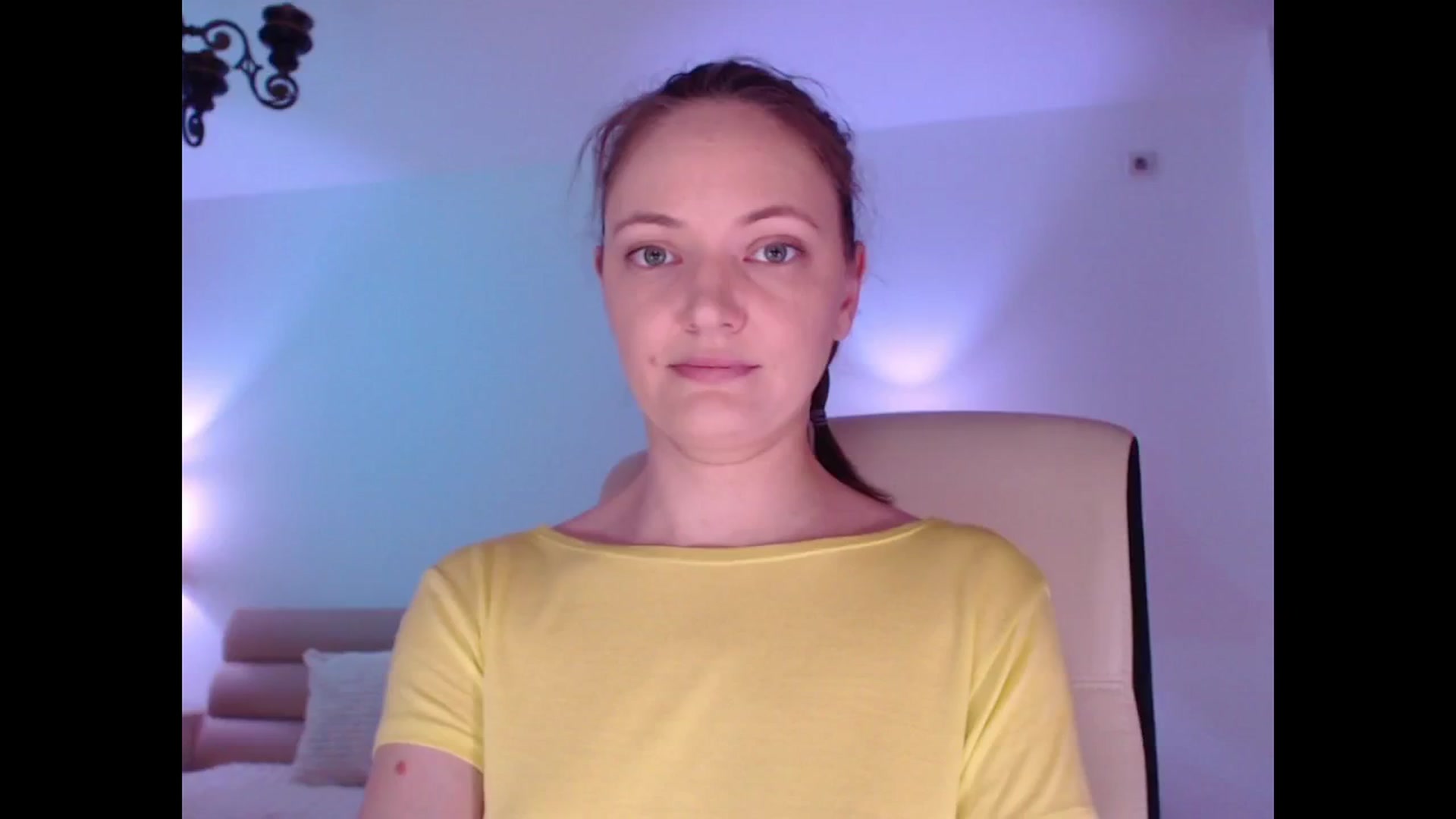 Gallery image thumbnail from AddictiveLara's myfreecams stream on, 06/23/2024, 20:03 image 10 of 20