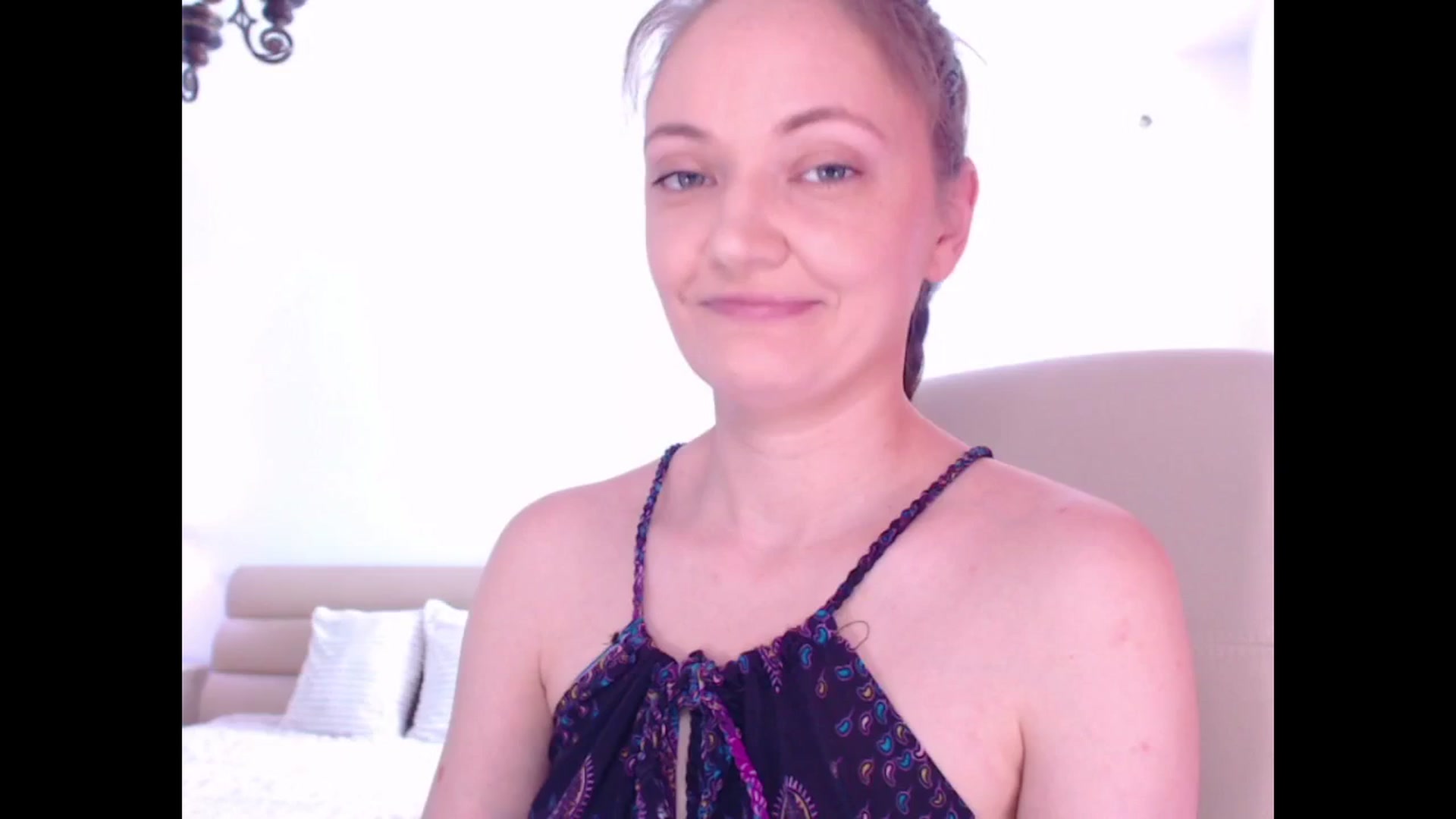 Gallery image thumbnail from AddictiveLara's myfreecams stream on, 06/24/2024, 10:23 image 9 of 20