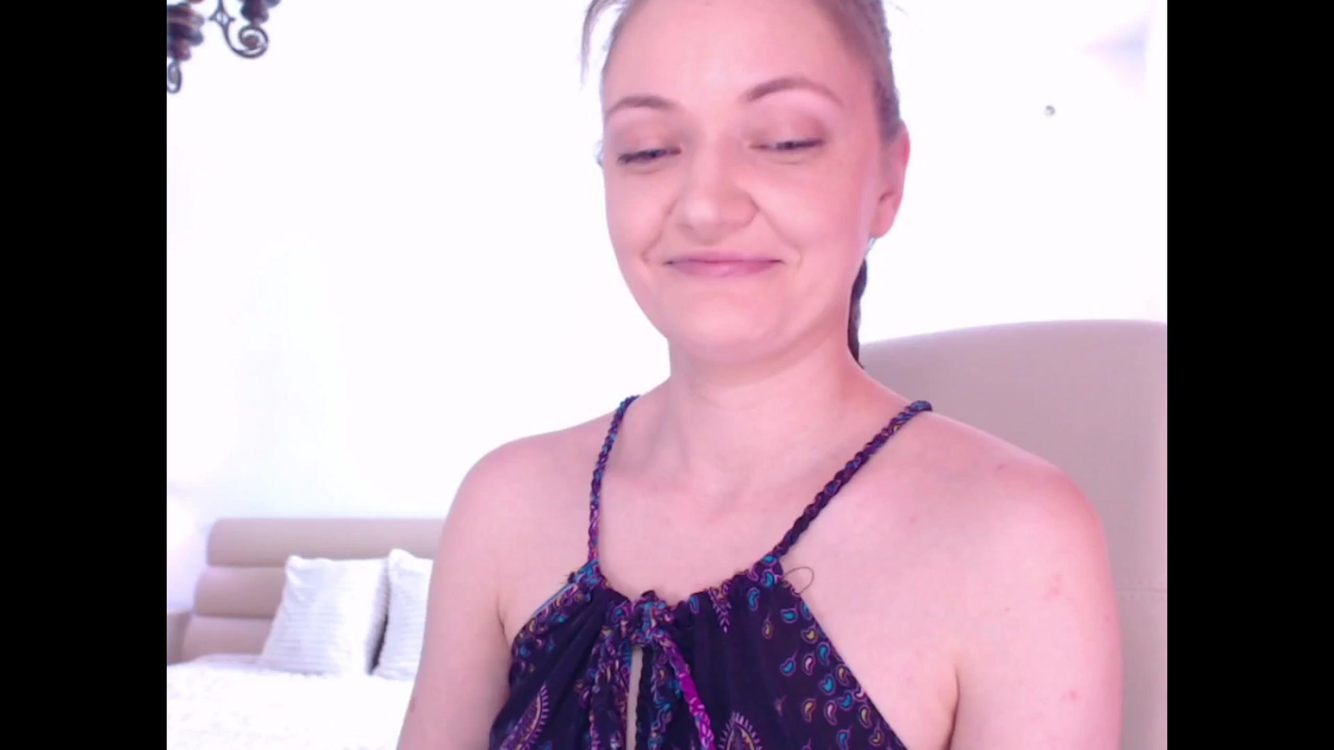 Gallery image thumbnail from AddictiveLara's myfreecams stream on, 06/24/2024, 10:23 image 10 of 20