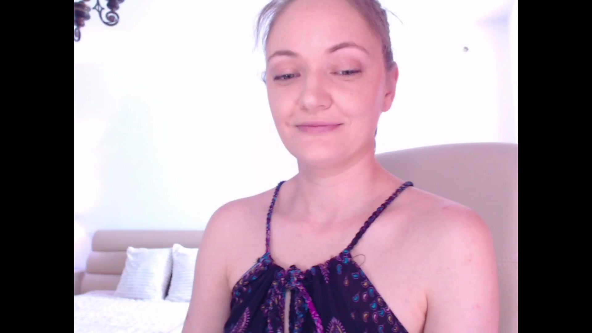 Gallery image thumbnail from AddictiveLara's myfreecams stream on, 06/24/2024, 10:23 image 13 of 20