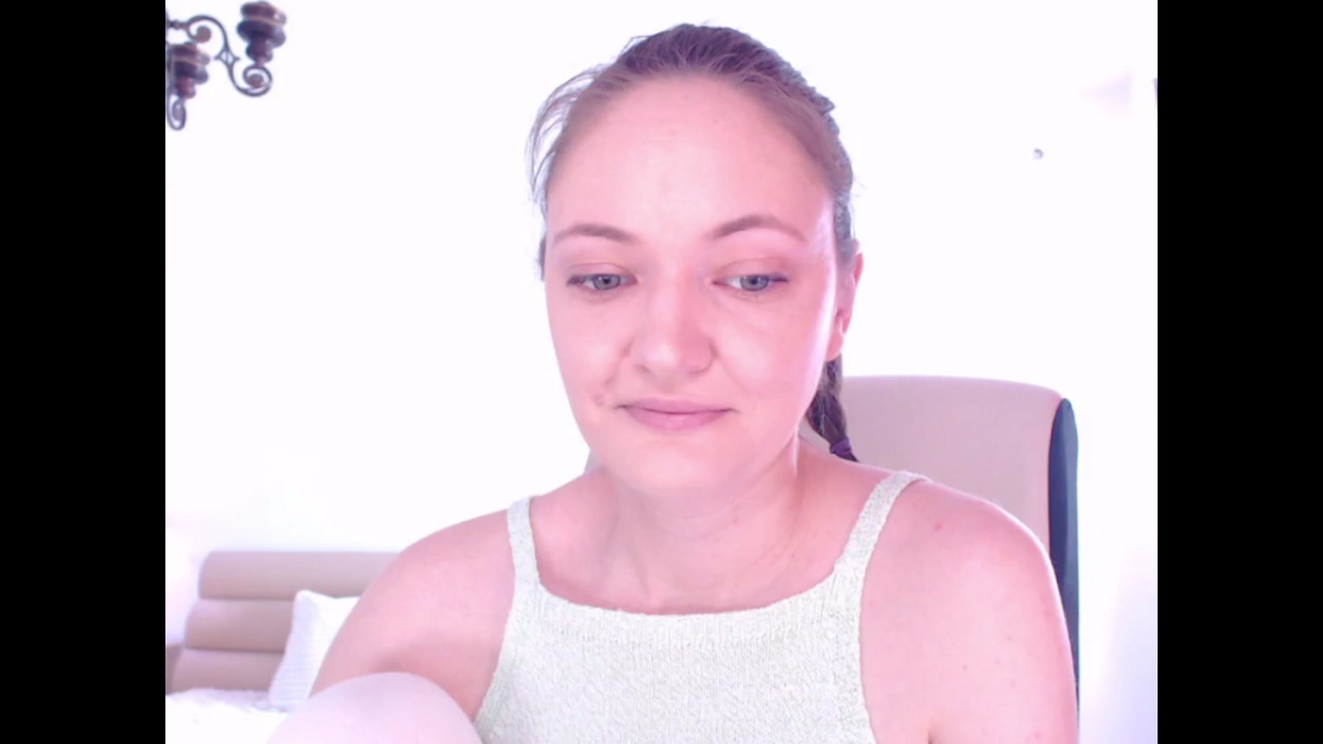 Gallery image thumbnail from AddictiveLara's myfreecams stream on, 06/25/2024, 09:32 image 1 of 20