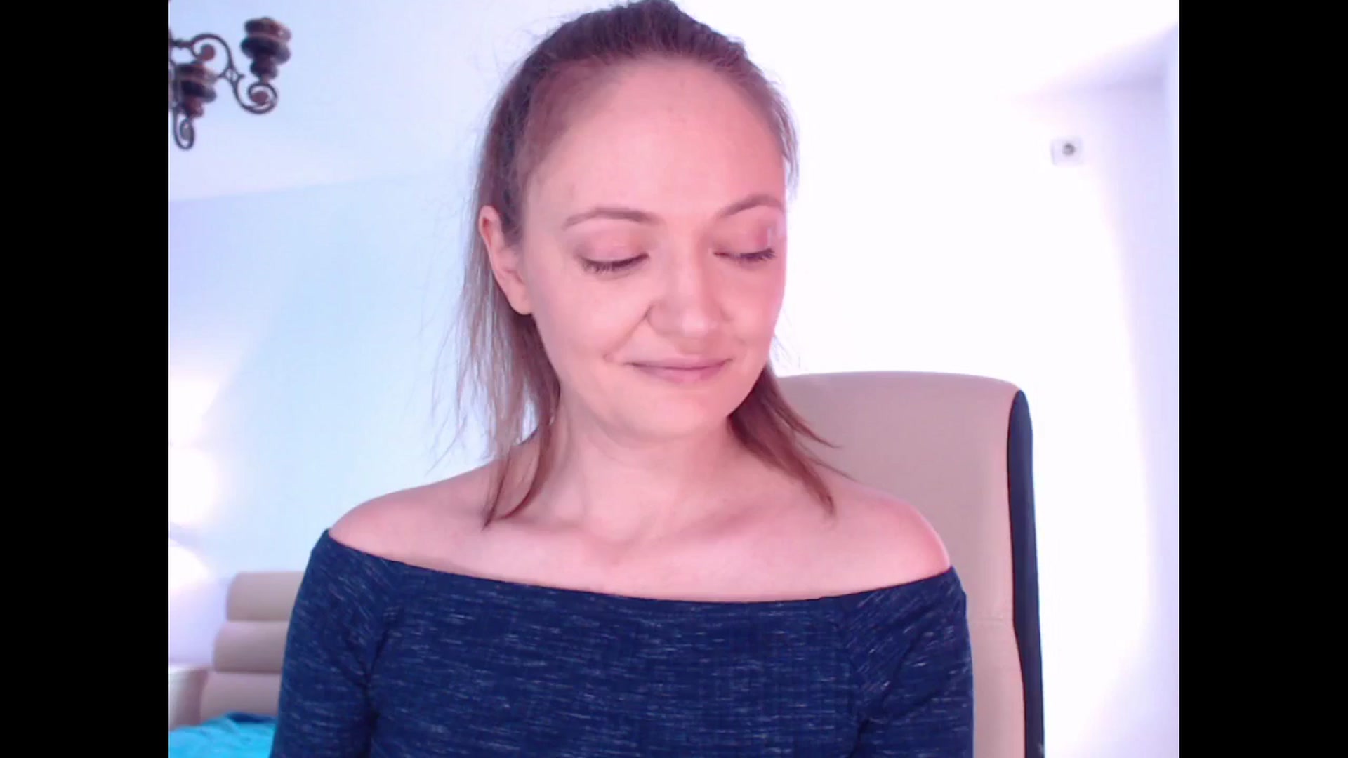 Gallery image thumbnail from AddictiveLara's myfreecams stream on, 07/25/2024, 08:54 image 11 of 20