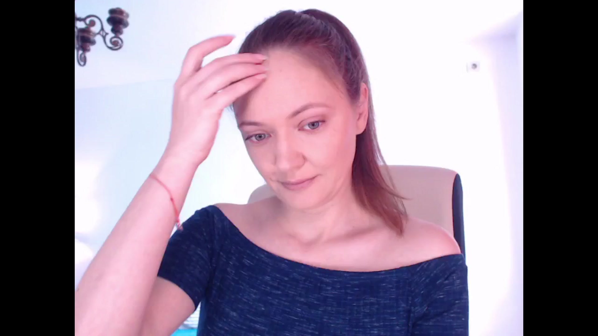 Gallery image thumbnail from AddictiveLara's myfreecams stream on, 07/25/2024, 08:54 image 10 of 20