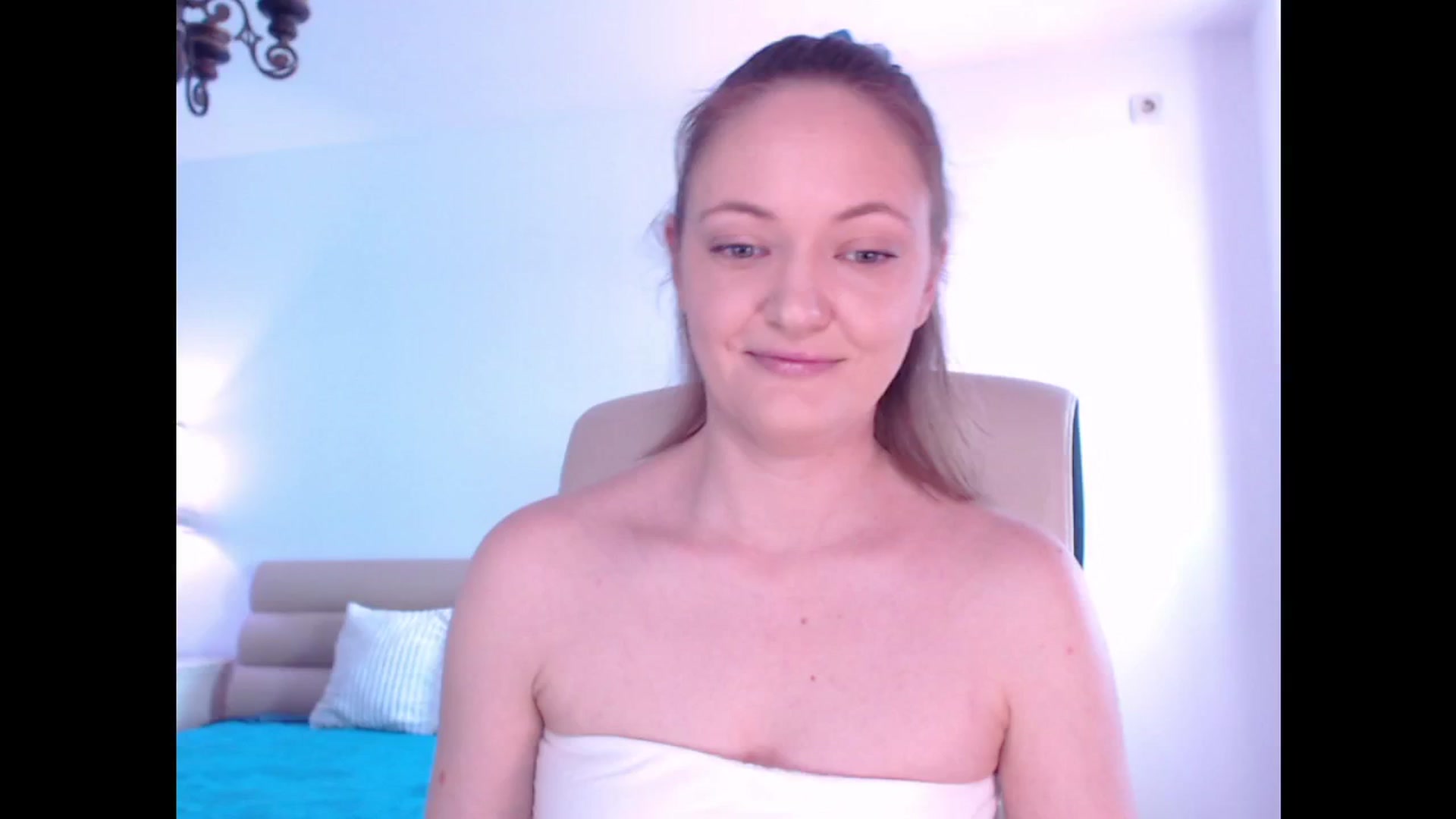 Gallery image thumbnail from AddictiveLara's myfreecams stream on, 08/25/2024, 08:10 image 12 of 20