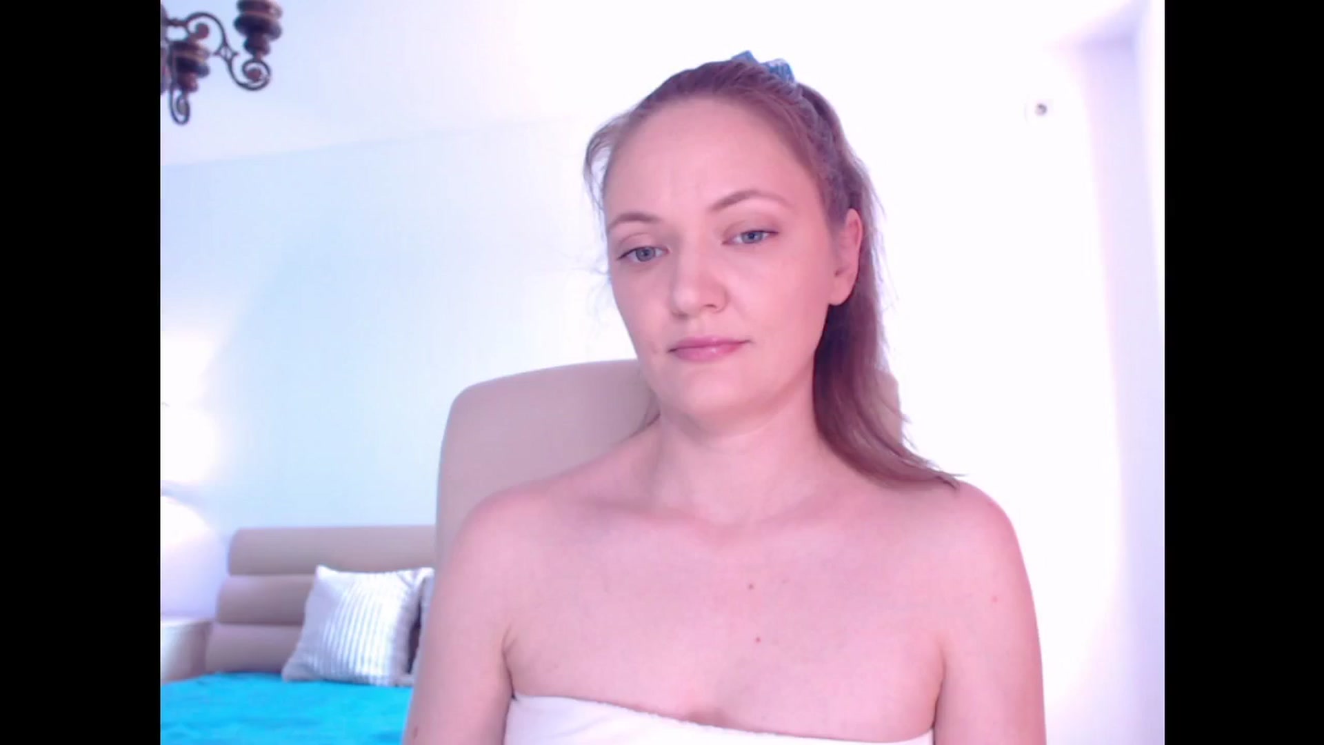 Gallery image thumbnail from AddictiveLara's myfreecams stream on, 08/25/2024, 11:41 image 15 of 20