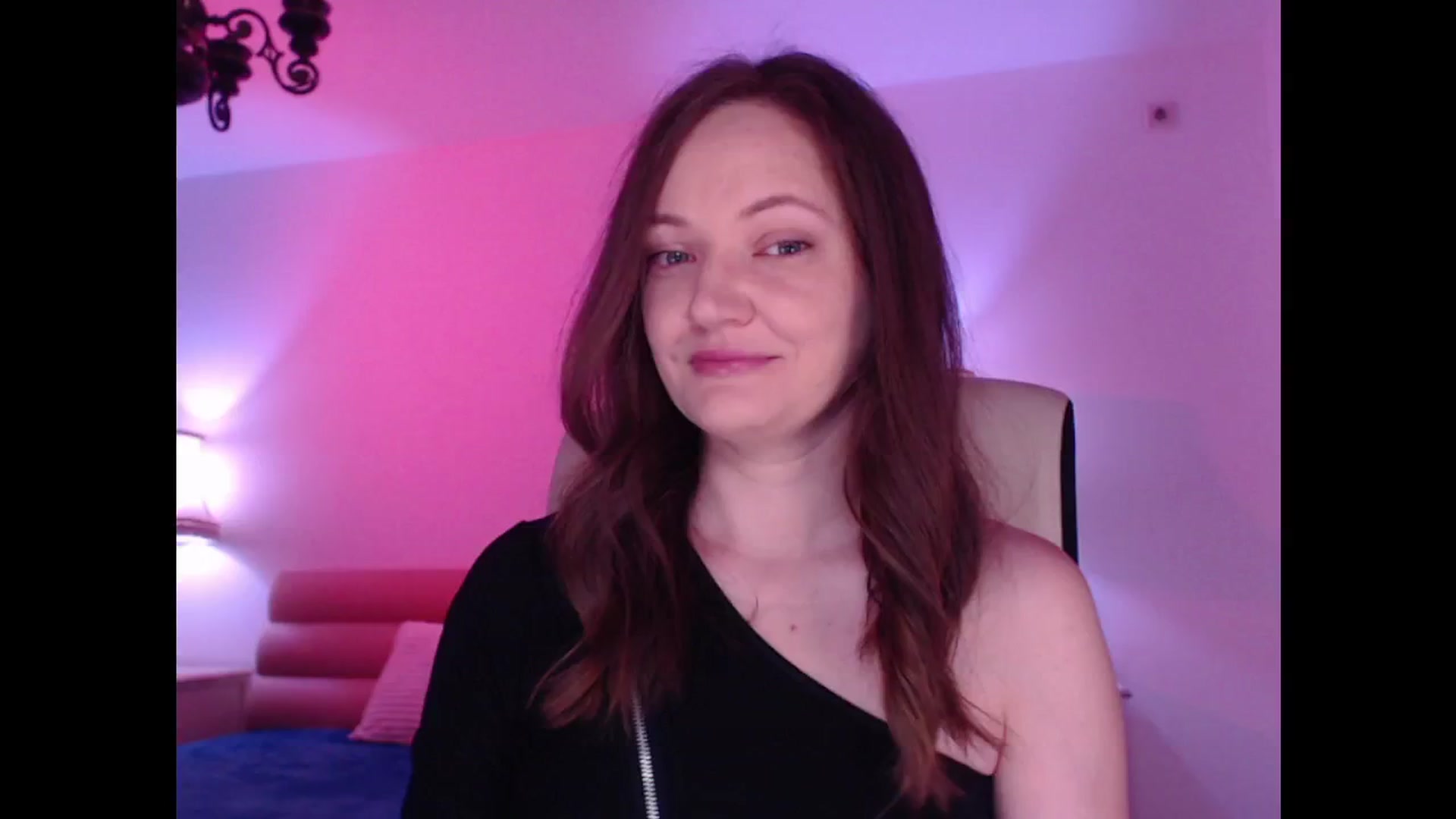 Gallery image thumbnail from AddictiveLara's myfreecams stream on, 09/08/2024, 19:04 image 3 of 20