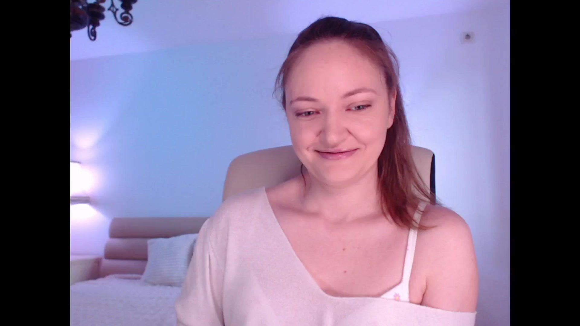 Gallery image thumbnail from AddictiveLara's myfreecams stream on, 11/11/2024, 09:21 image 3 of 20