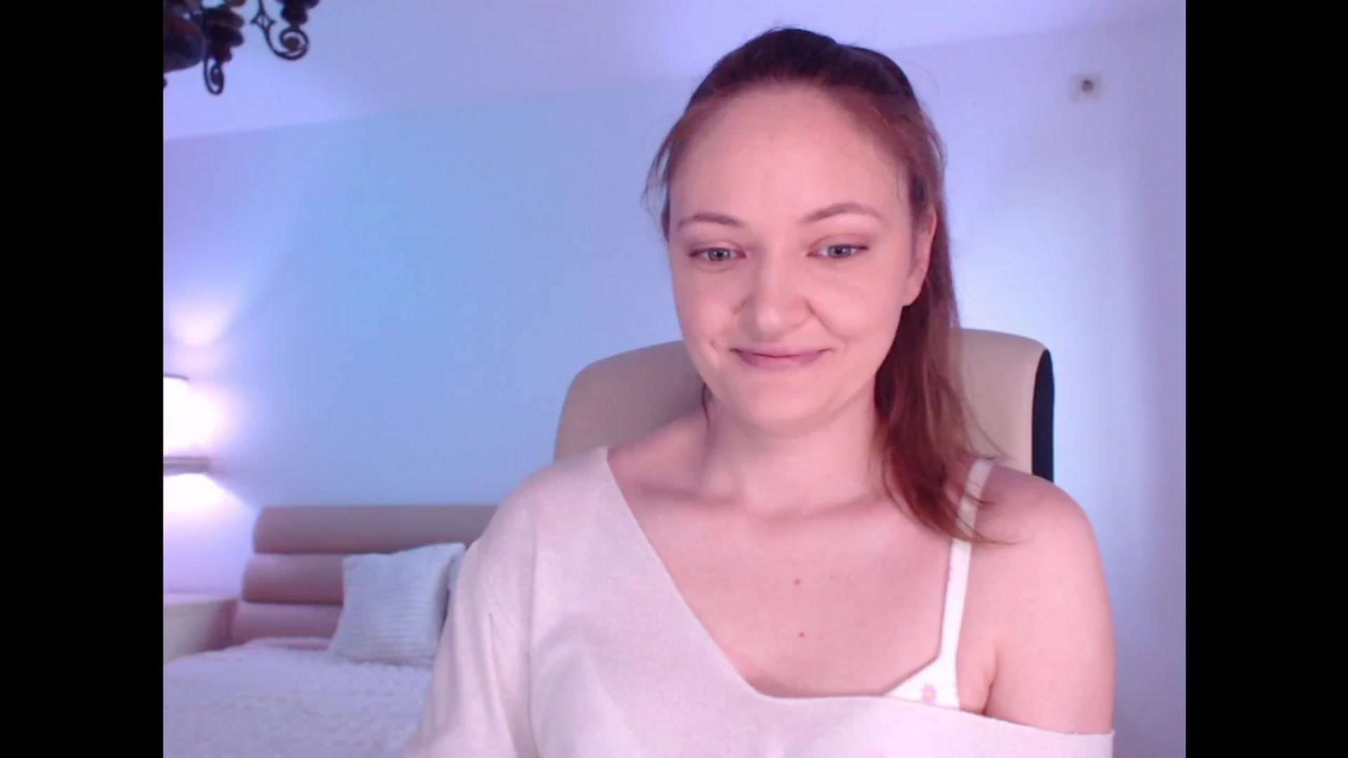 Gallery image thumbnail from AddictiveLara's myfreecams stream on, 11/11/2024, 09:21 image 15 of 20