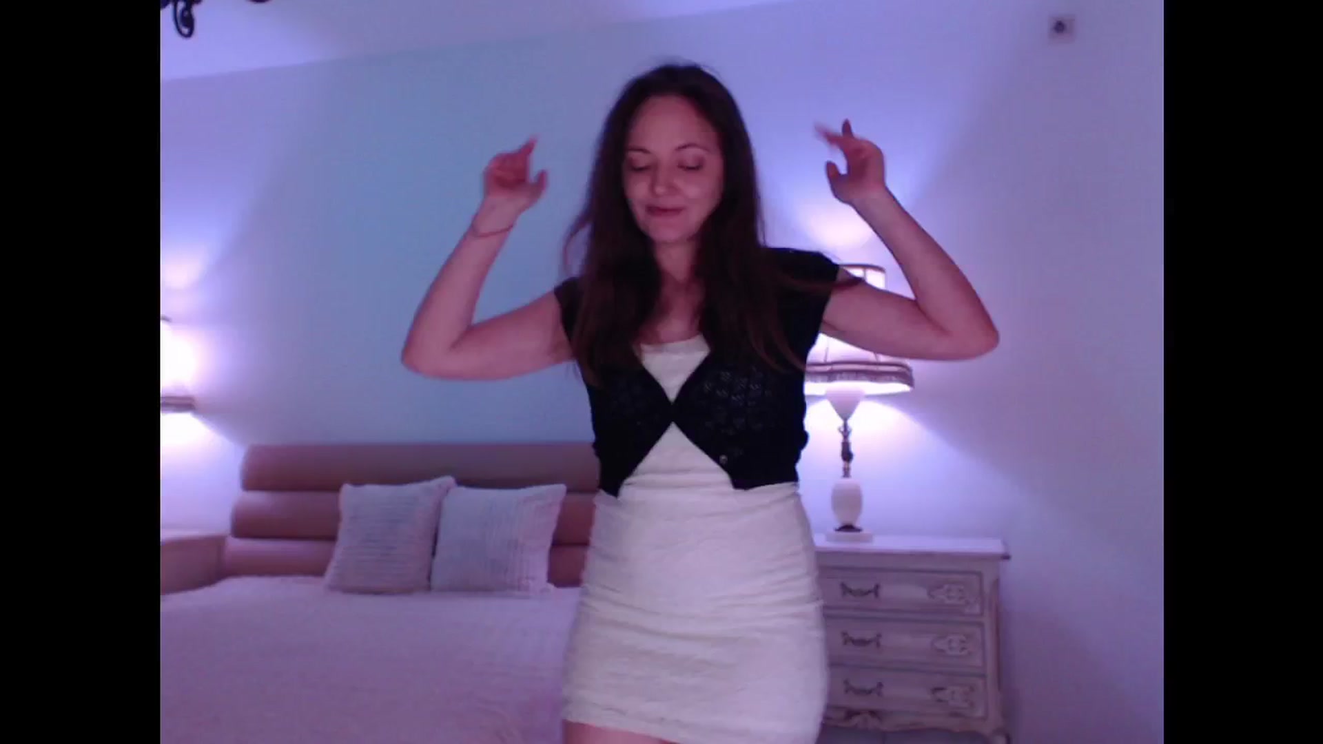 Gallery image thumbnail from AddictiveLara's myfreecams stream on, 11/24/2024, 20:26 image 6 of 20