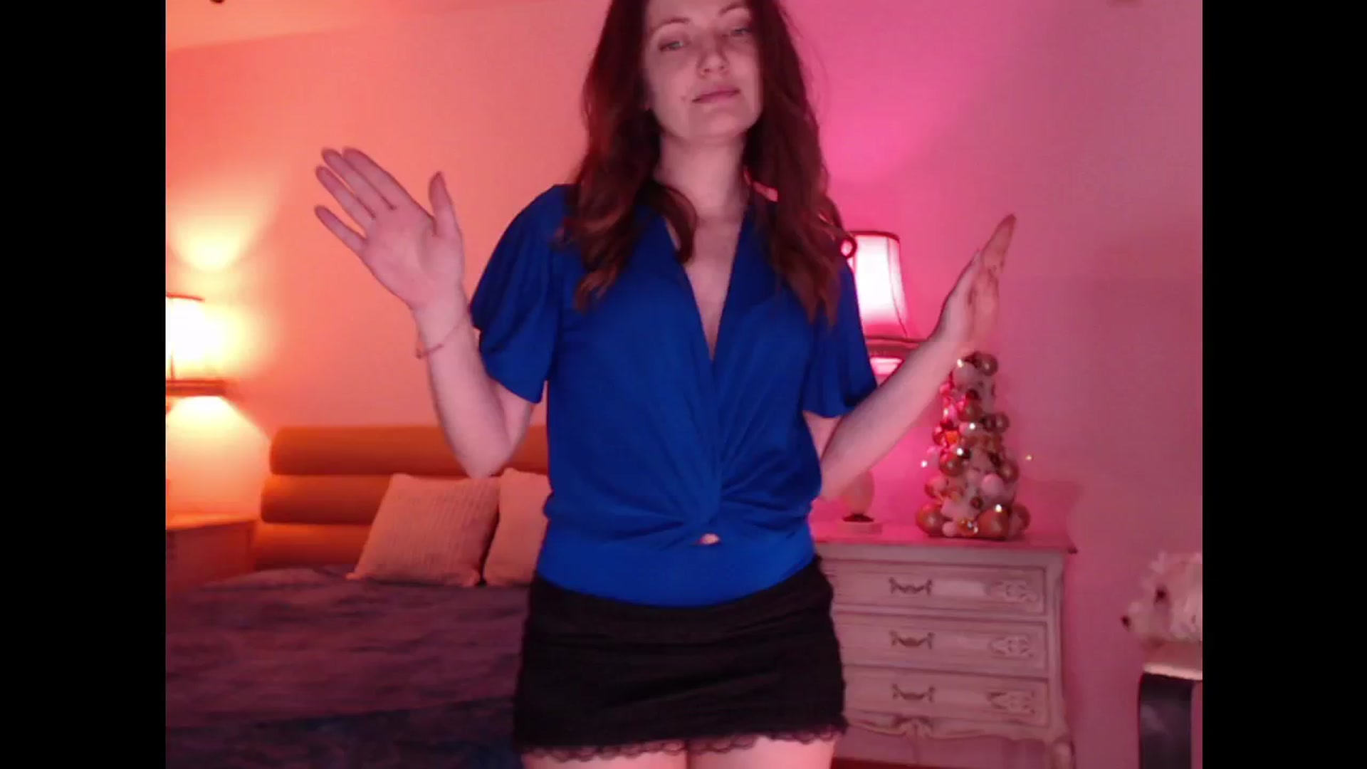 Gallery image thumbnail from AddictiveLara's myfreecams stream on, 12/14/2024, 20:35 image 17 of 20