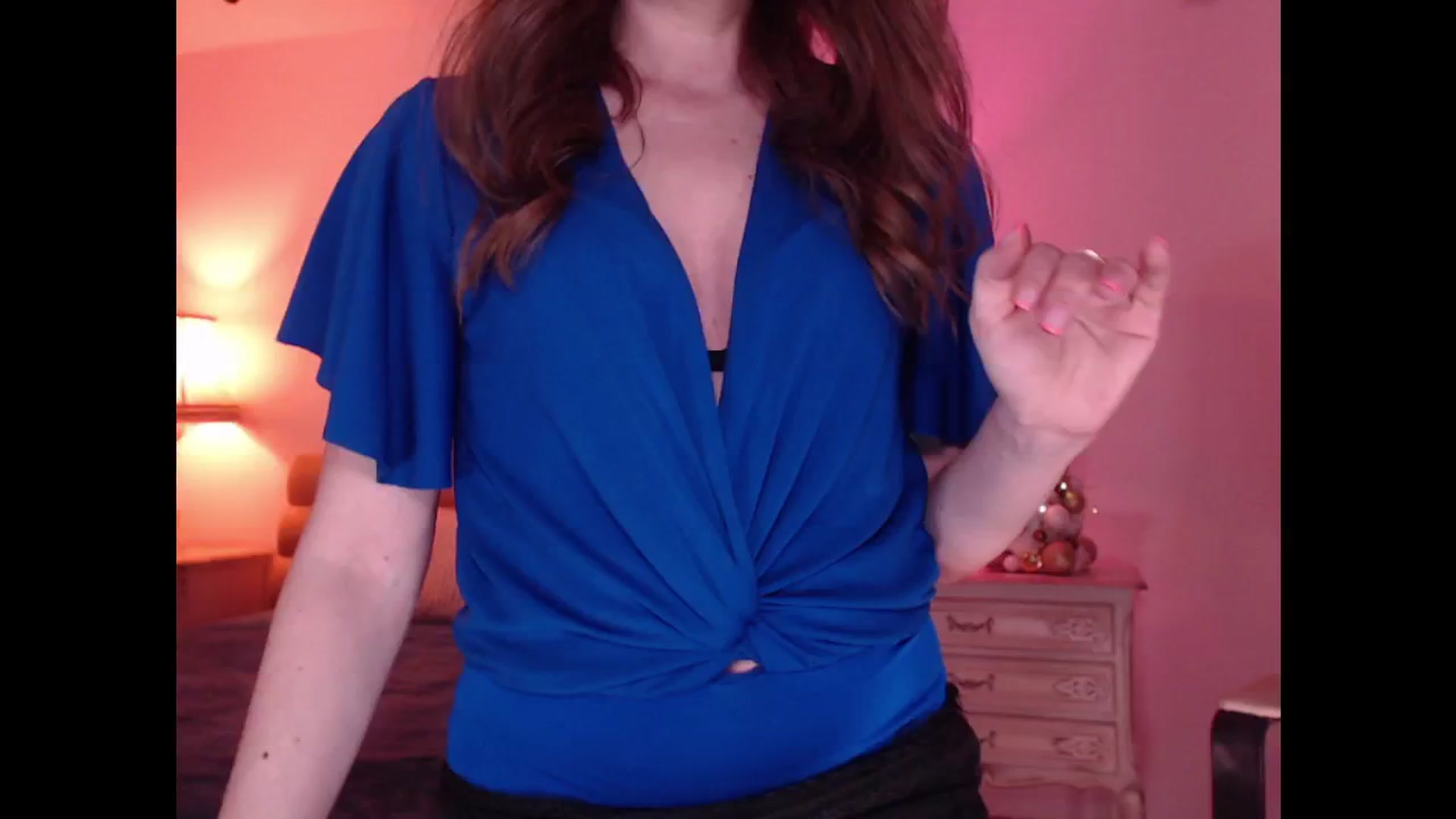 Gallery image thumbnail from AddictiveLara's myfreecams stream on, 12/14/2024, 20:35 image 14 of 20