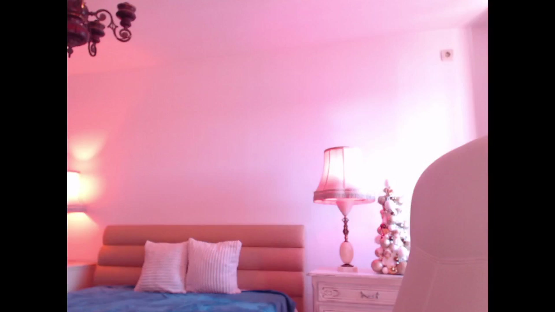 Gallery image thumbnail from AddictiveLara's myfreecams stream on, 12/19/2024, 11:07 image 3 of 20