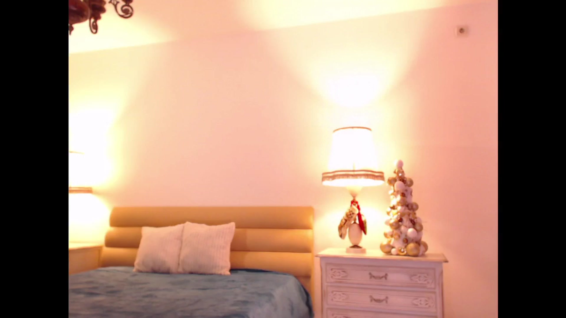 Gallery image thumbnail from AddictiveLara's myfreecams stream on, 12/23/2024, 08:16 image 17 of 20