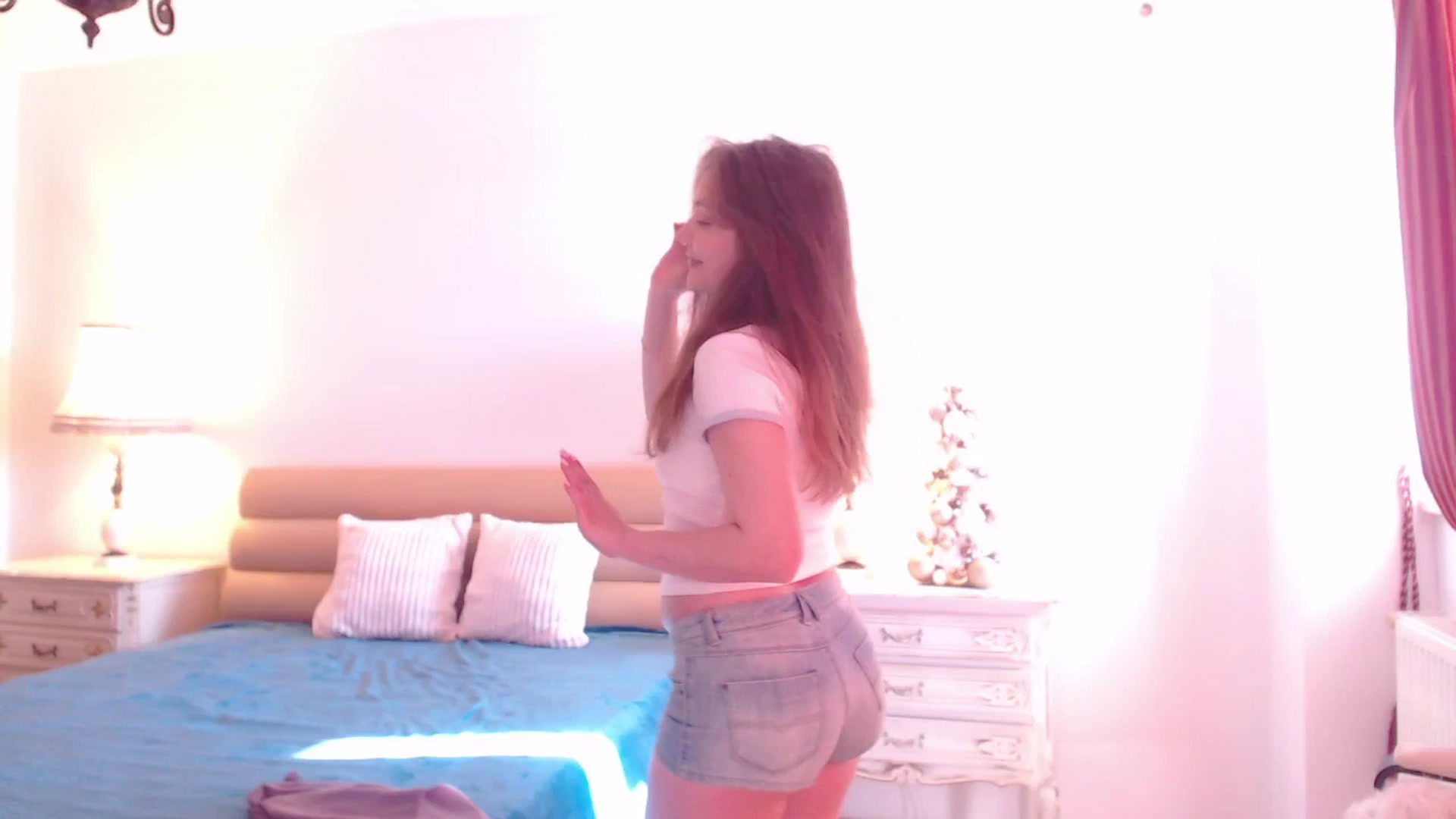 Gallery image thumbnail from AddictiveLara's myfreecams stream on, 01/19/2025, 11:01 image 14 of 20