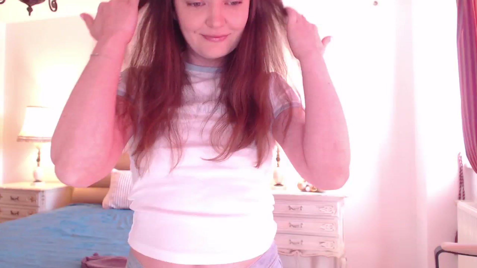 Gallery image thumbnail from AddictiveLara's myfreecams stream on, 01/19/2025, 11:01 image 1 of 20