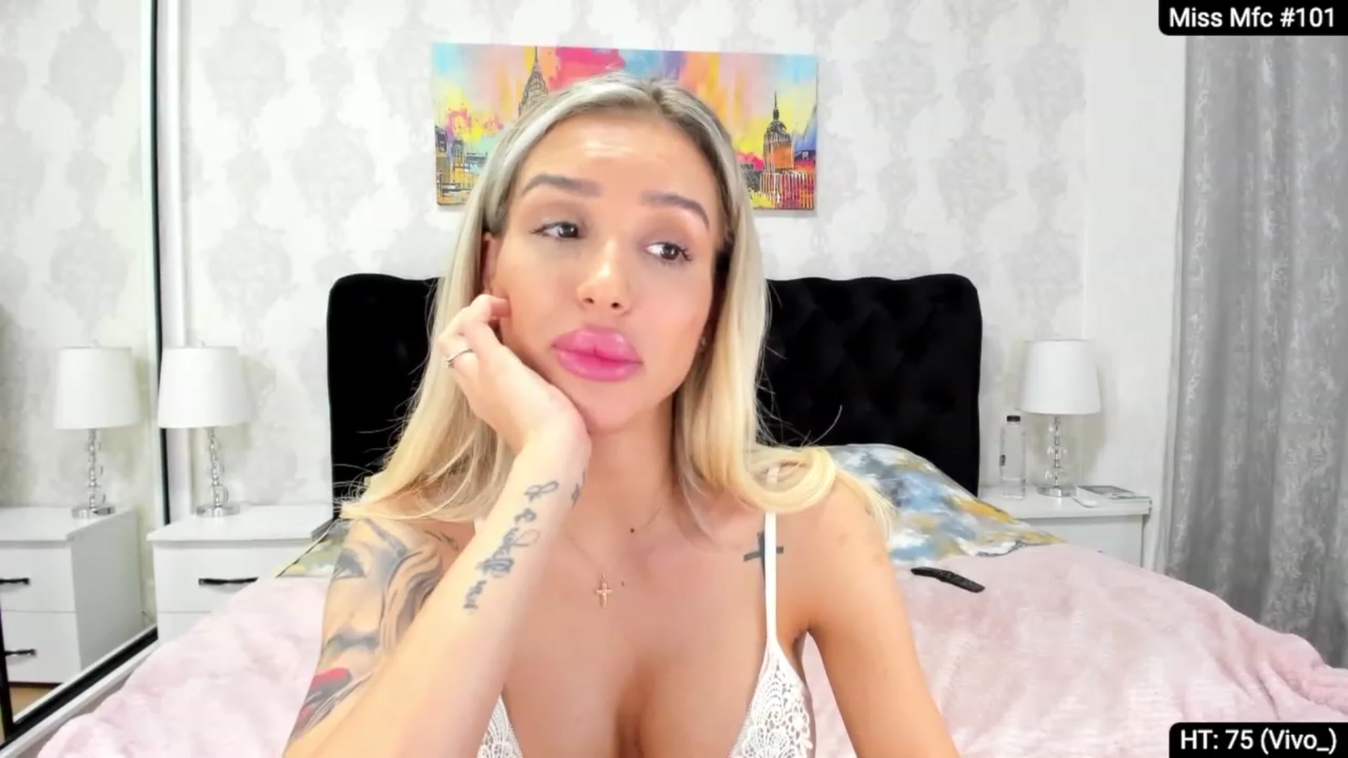 Gallery image thumbnail from Addictive_T's myfreecams stream on, 12/15/2022, 02:27 image 17 of 20
