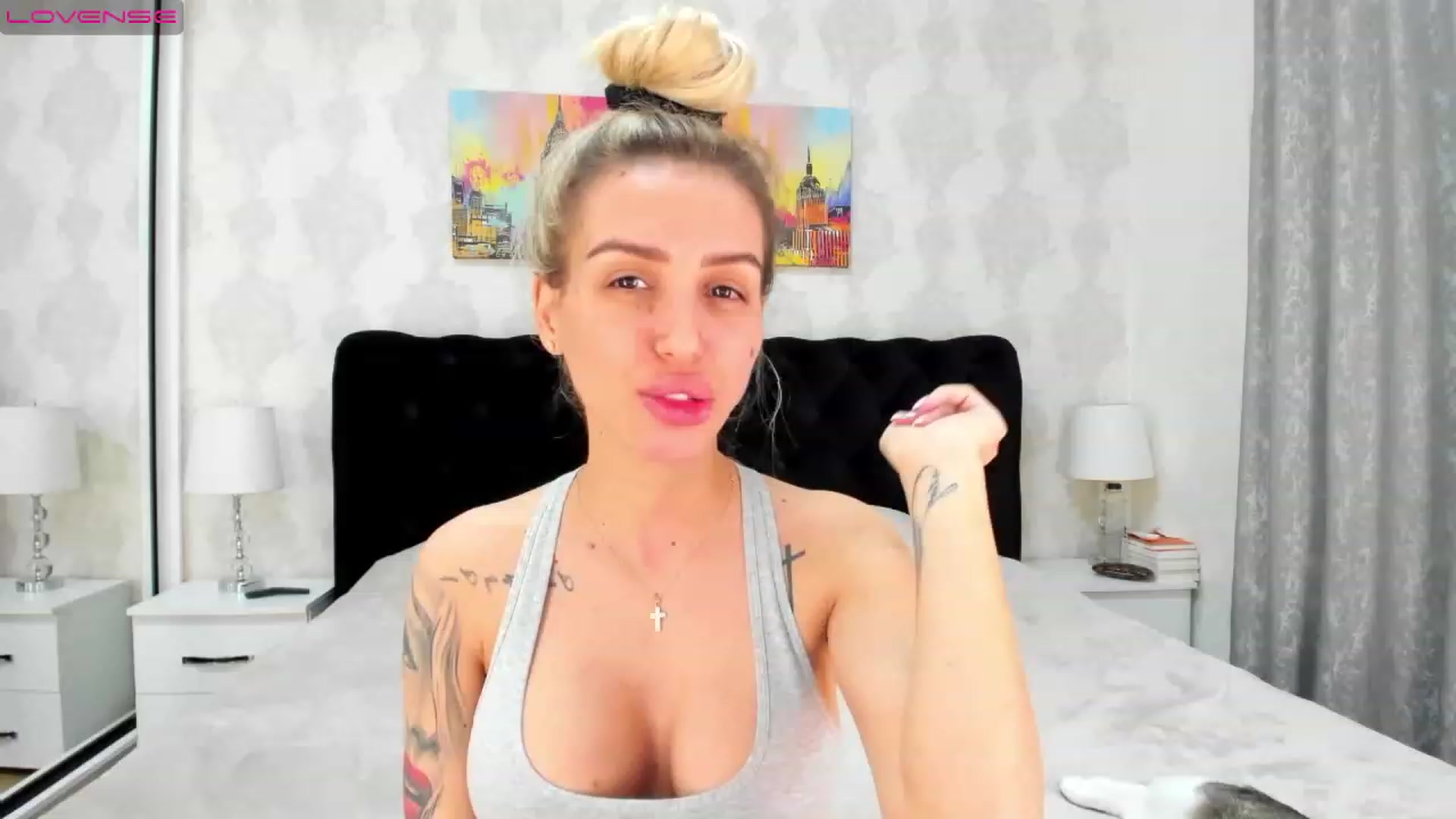 Gallery image thumbnail from Addictive_T's myfreecams stream on, 04/25/2023, 01:38 image 1 of 20