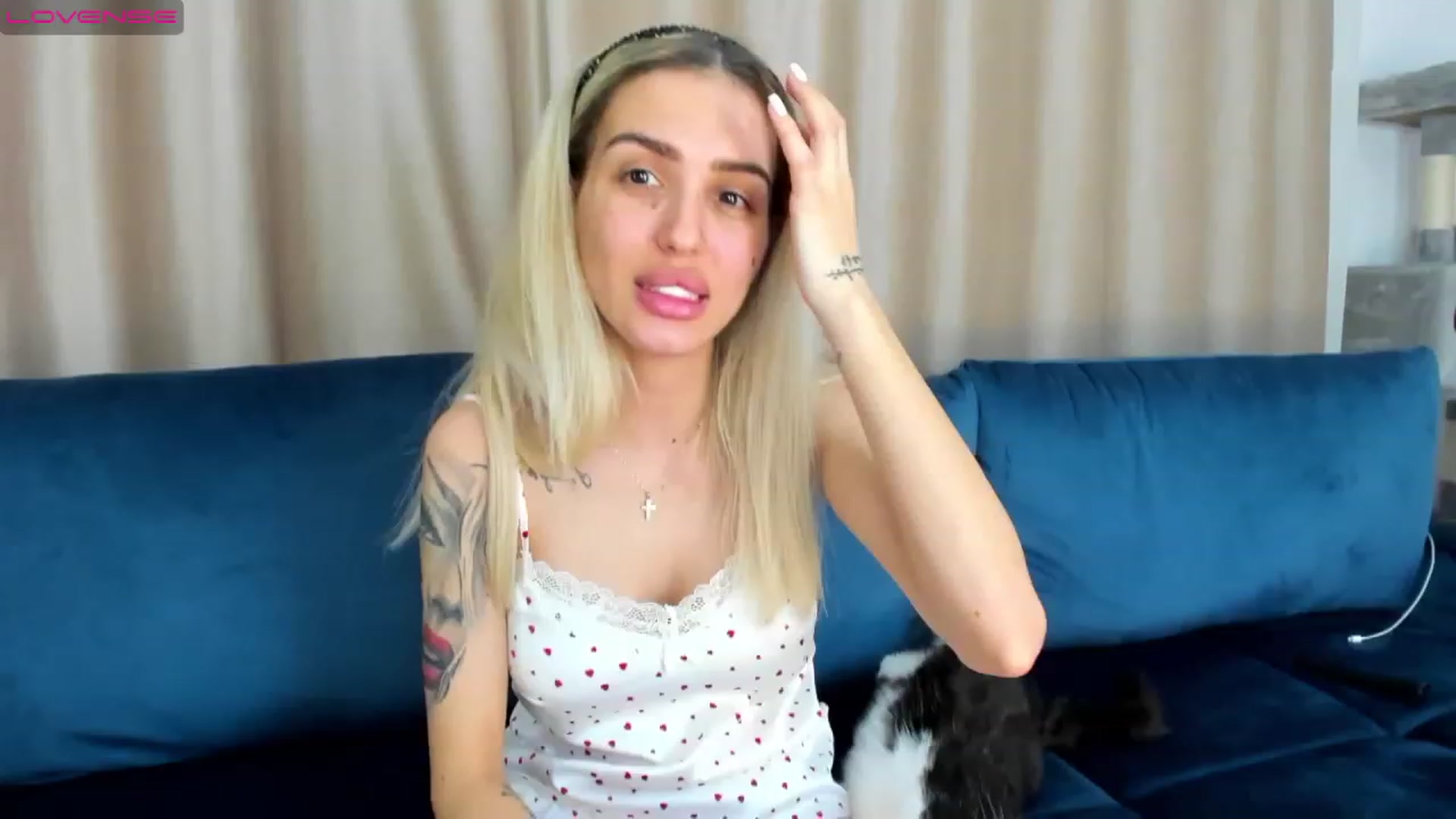 Gallery image thumbnail from Addictive_T's myfreecams stream on, 06/02/2023, 24:47 image 19 of 20