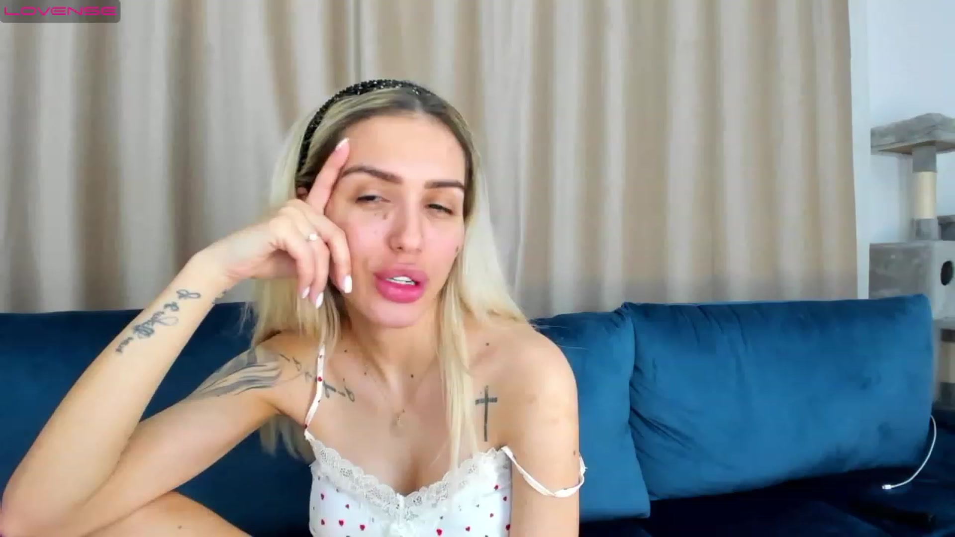 Gallery image thumbnail from Addictive_T's myfreecams stream on, 06/02/2023, 01:02 image 14 of 20