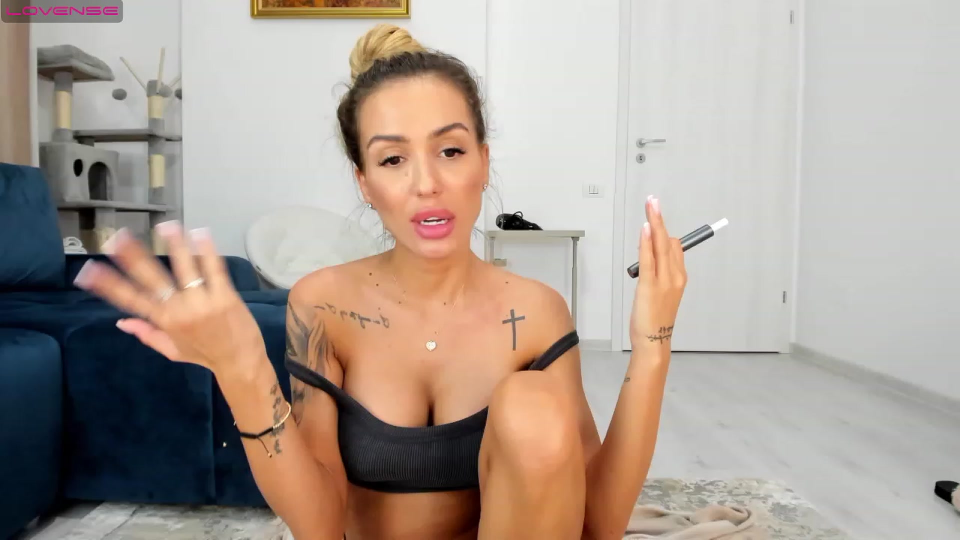 Gallery image thumbnail from Addictive_T's myfreecams stream on, 07/13/2023, 01:44 image 9 of 20