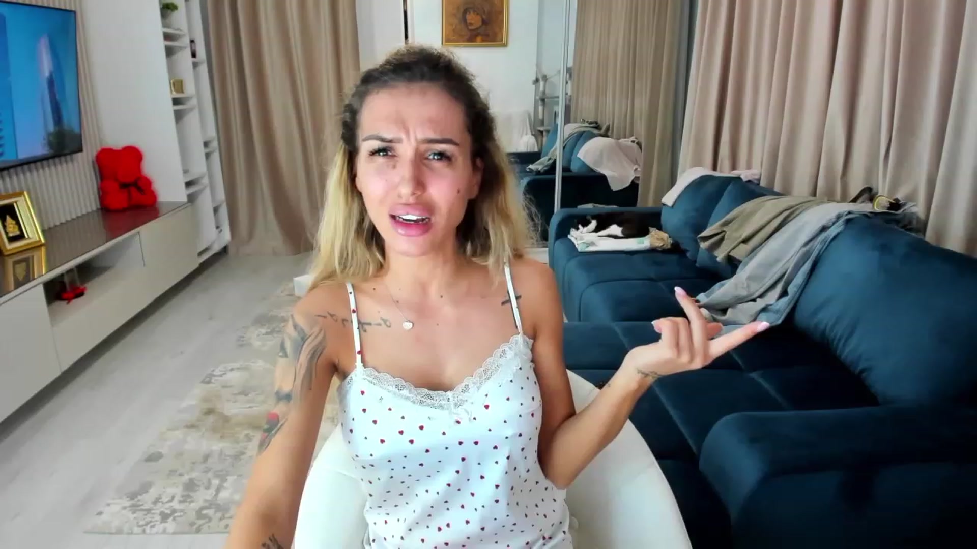 Gallery image thumbnail from Addictive_T's myfreecams stream on, 09/18/2023, 21:54 image 2 of 20