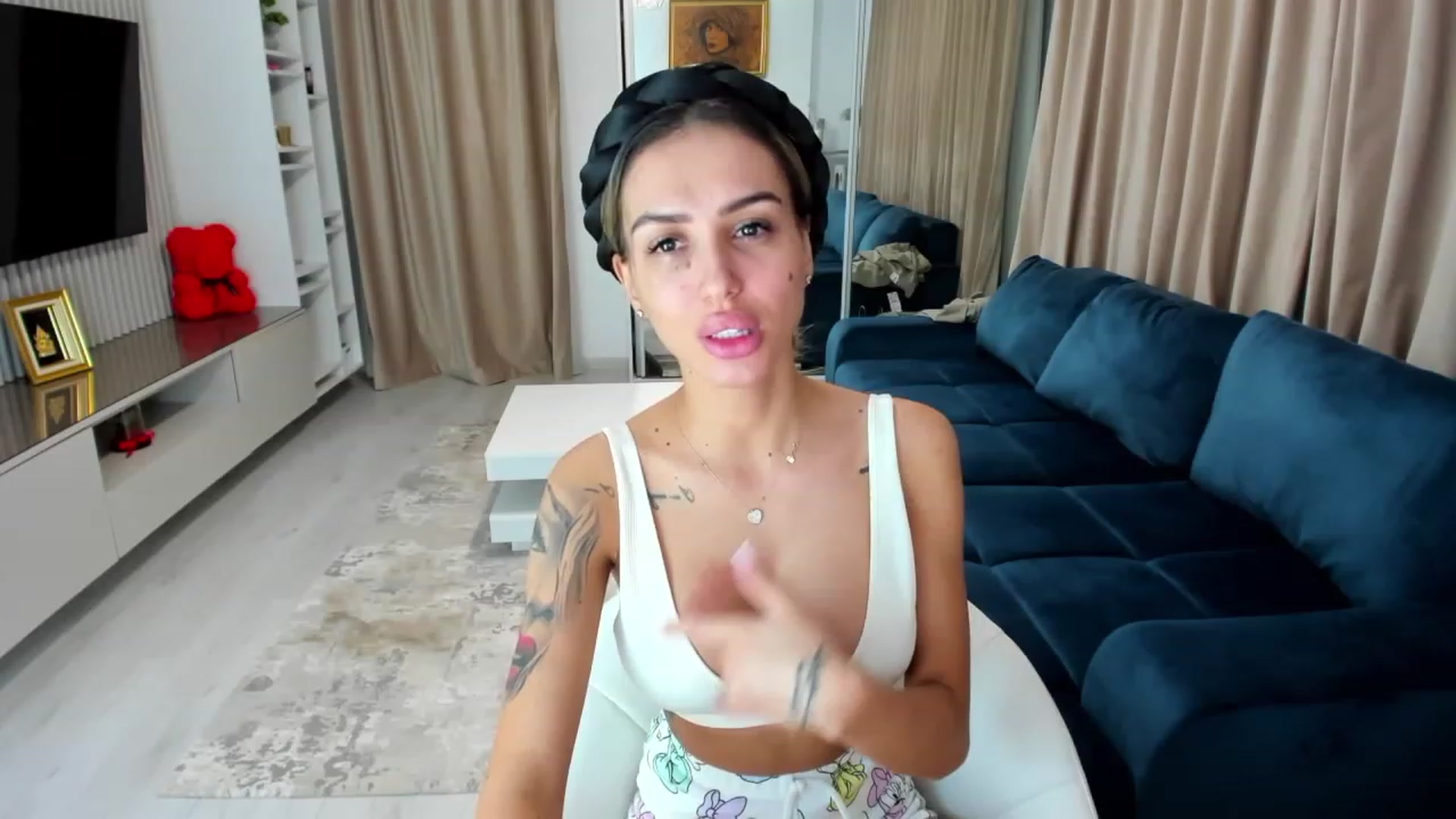 Gallery image thumbnail from Addictive_T's myfreecams stream on, 09/20/2023, 22:11 image 12 of 20