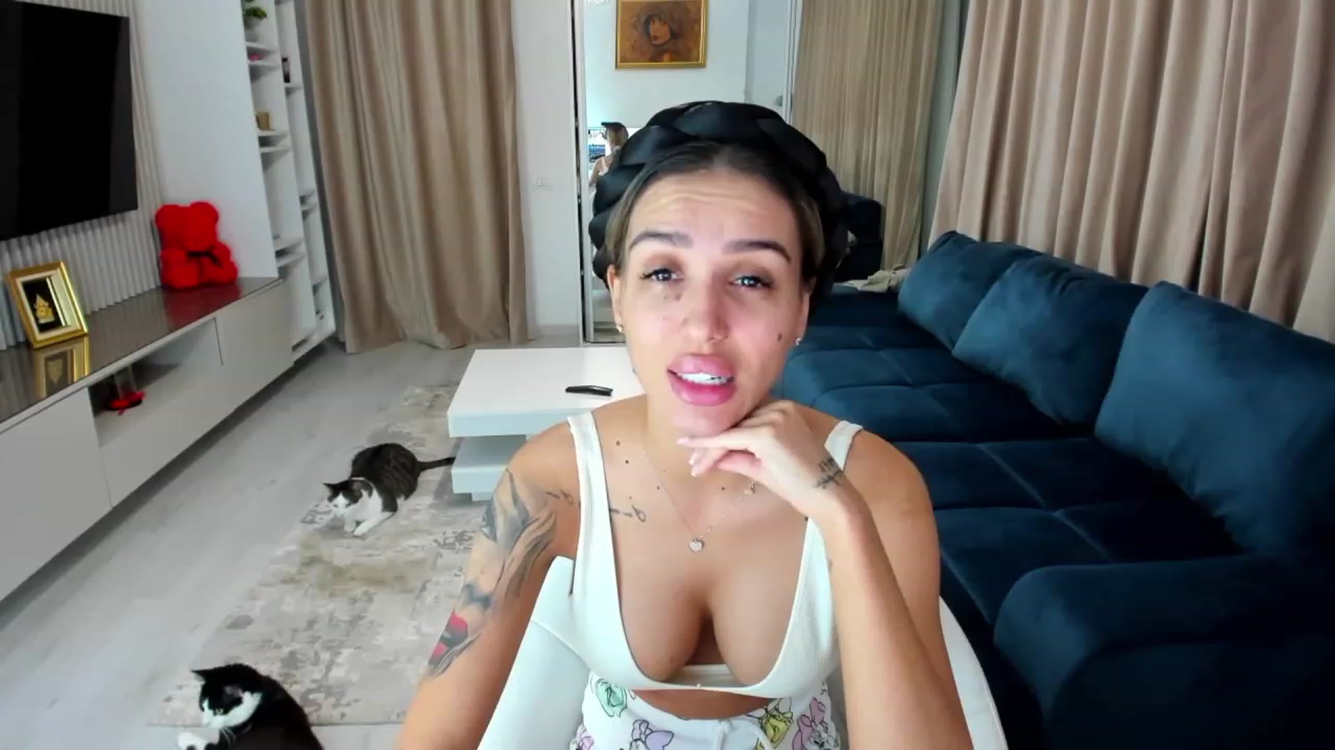 Gallery image thumbnail from Addictive_T's myfreecams stream on, 09/20/2023, 22:11 image 1 of 20