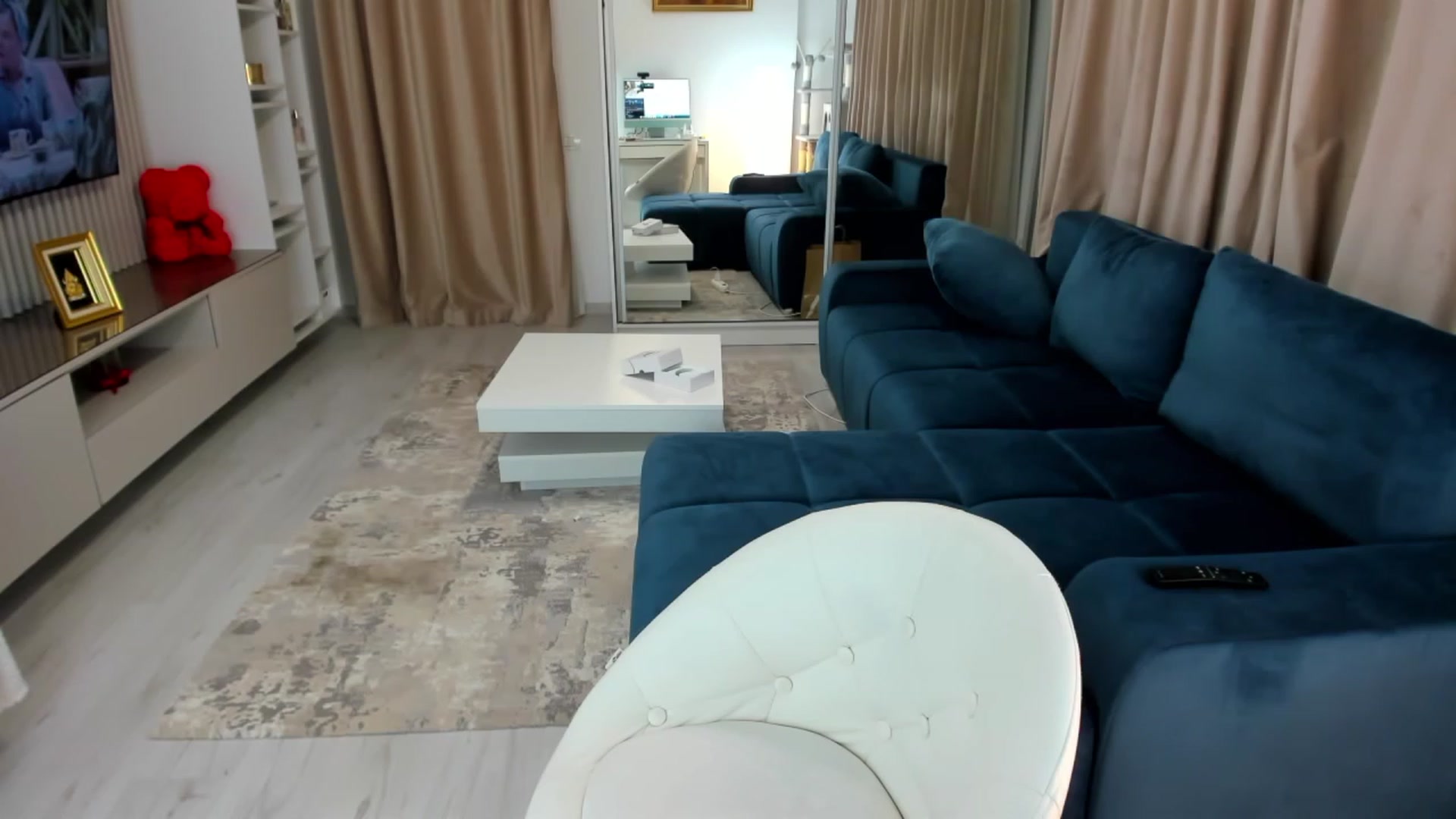 Gallery image thumbnail from Addictive_T's myfreecams stream on, 09/29/2023, 01:07 image 11 of 20
