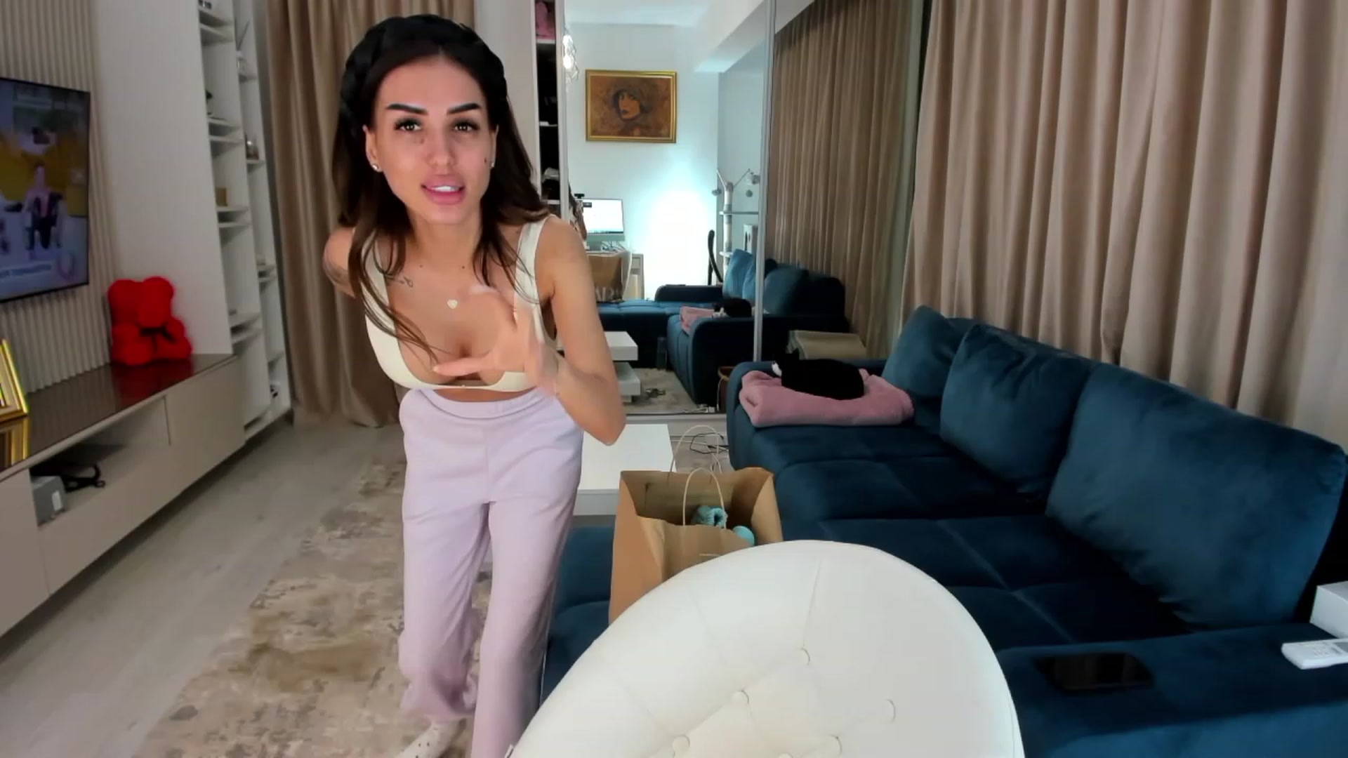 Gallery image thumbnail from Addictive_T's myfreecams stream on, 01/25/2024, 02:33 image 6 of 20