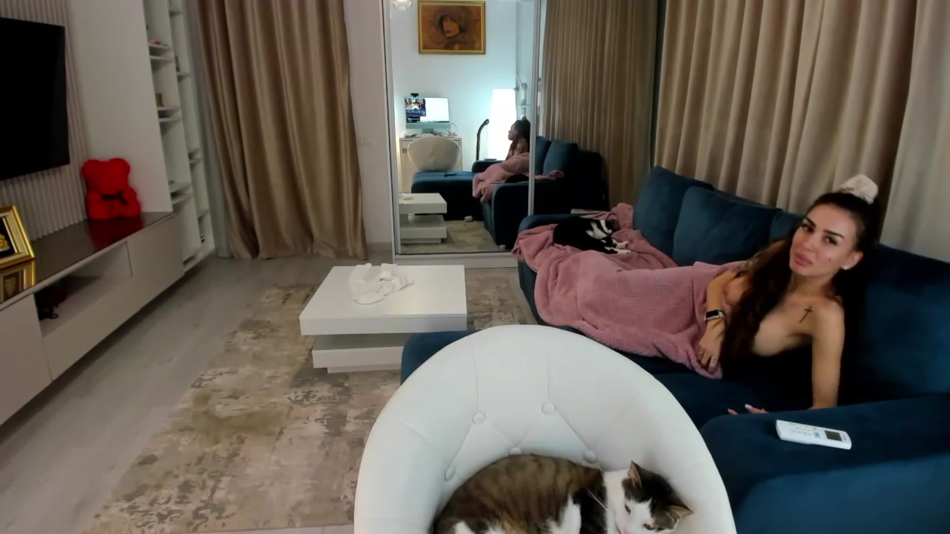 Gallery image thumbnail from Addictive_T's myfreecams stream on, 02/14/2024, 02:10 image 18 of 20