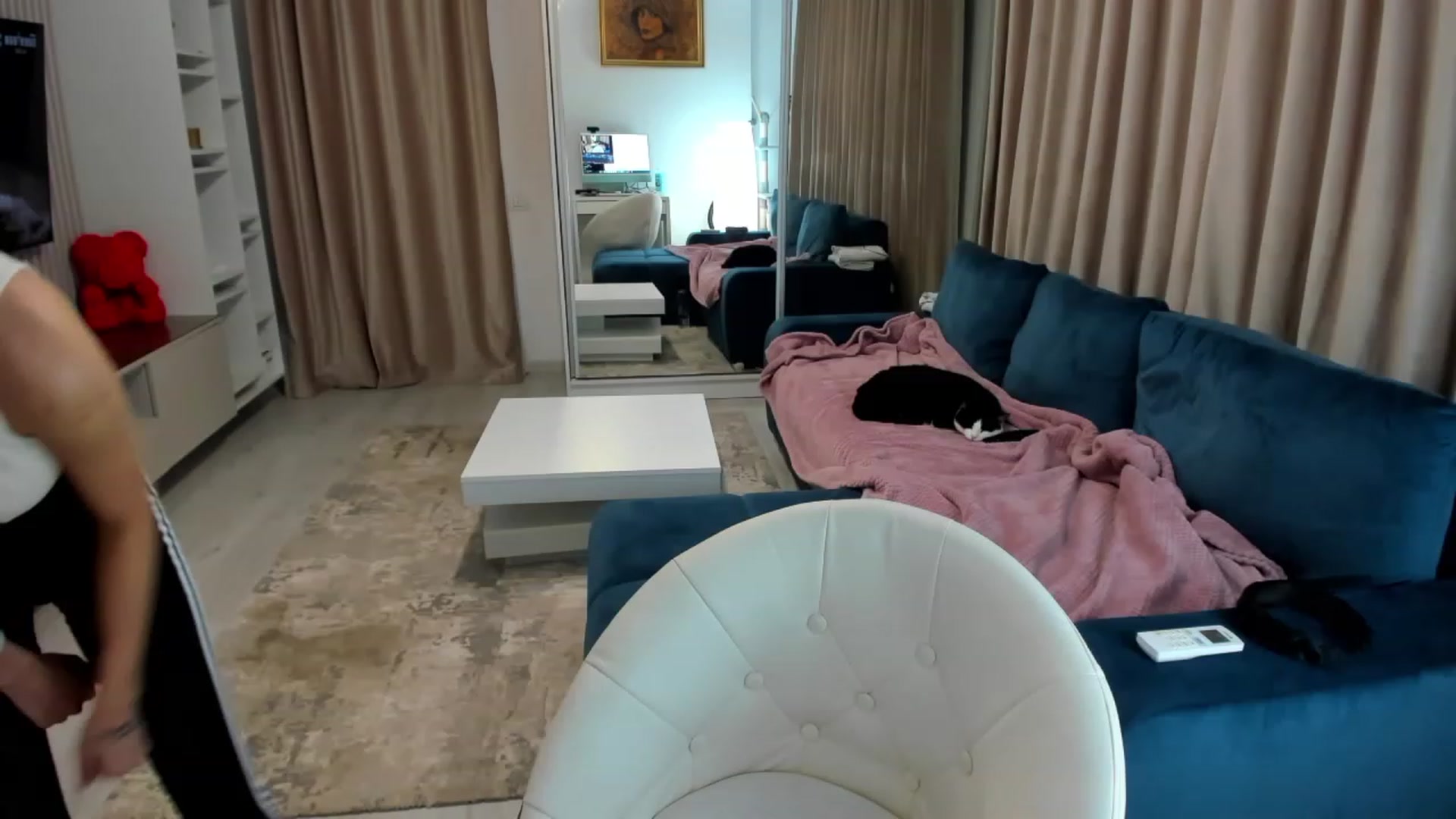 Gallery image thumbnail from Addictive_T's myfreecams stream on, 02/22/2024, 01:26 image 5 of 20