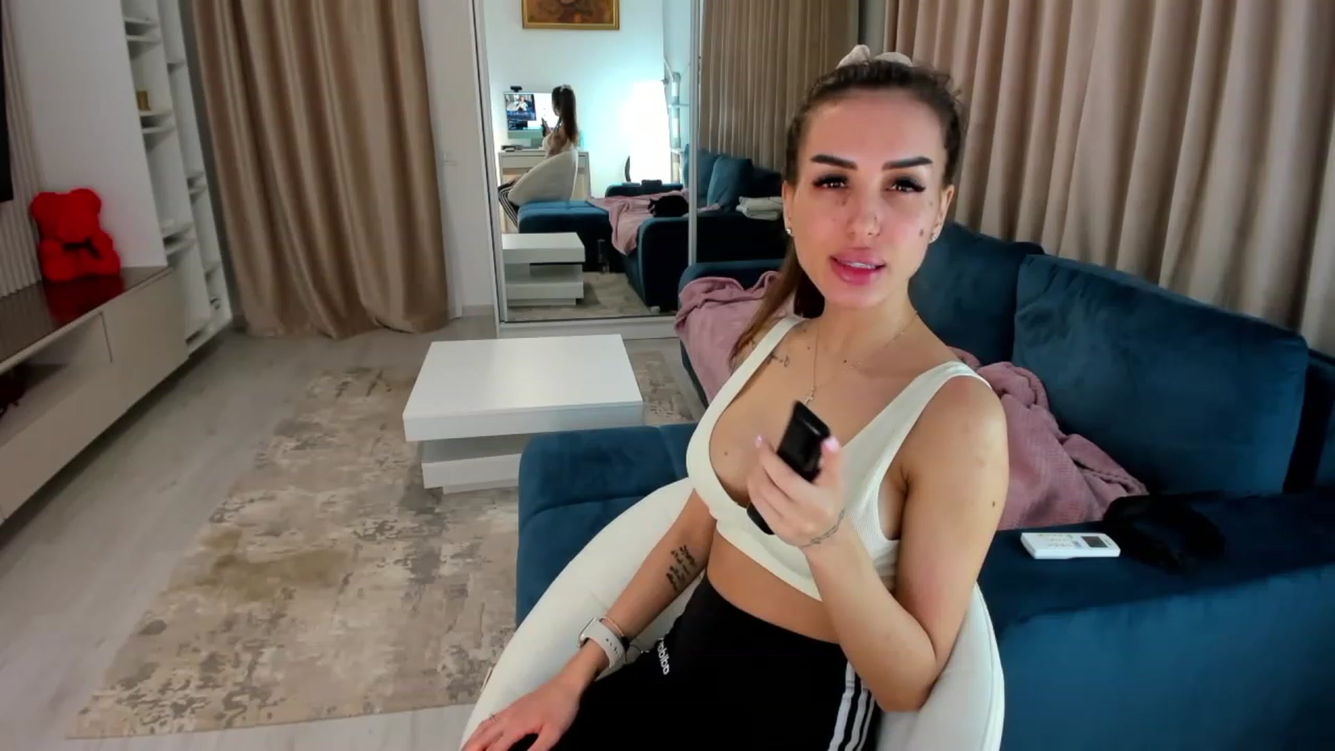 Gallery image thumbnail from Addictive_T's myfreecams stream on, 02/22/2024, 01:26 image 18 of 20